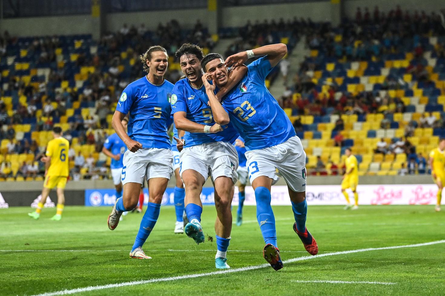 L’Italia inizia con una vittoria di misura contro la Romania. Baldanzi e Volpato a segno