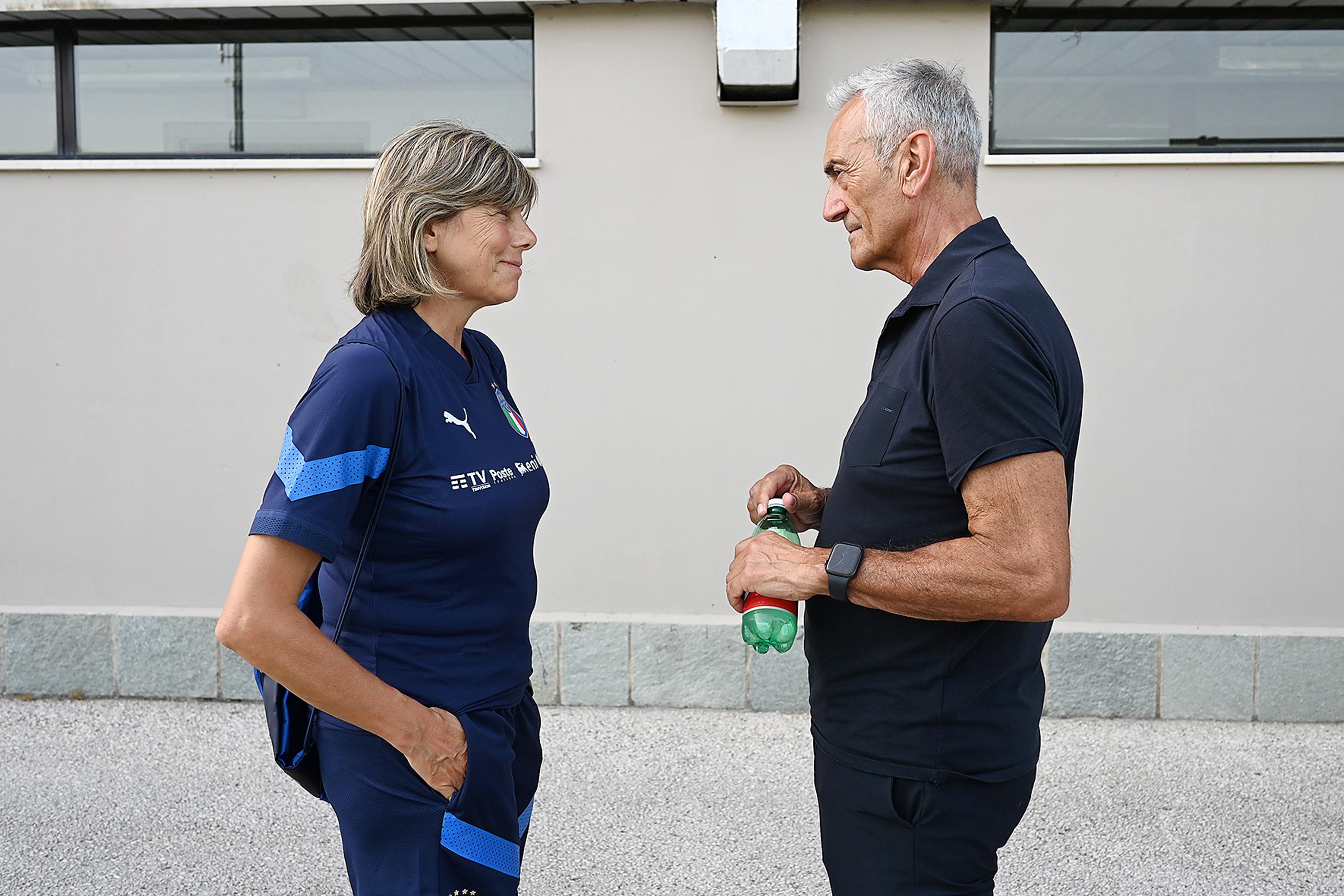 CASTEL DI SANGRO, ITALY - JUNE 21: Gabriele Gravina FIGC President meets Milena Bertolini Italy Women coach before the afternoon training session on June 21, 2022 in Castel di Sangro, Italy. (Photo by Francesco Pecoraro/Getty Images)