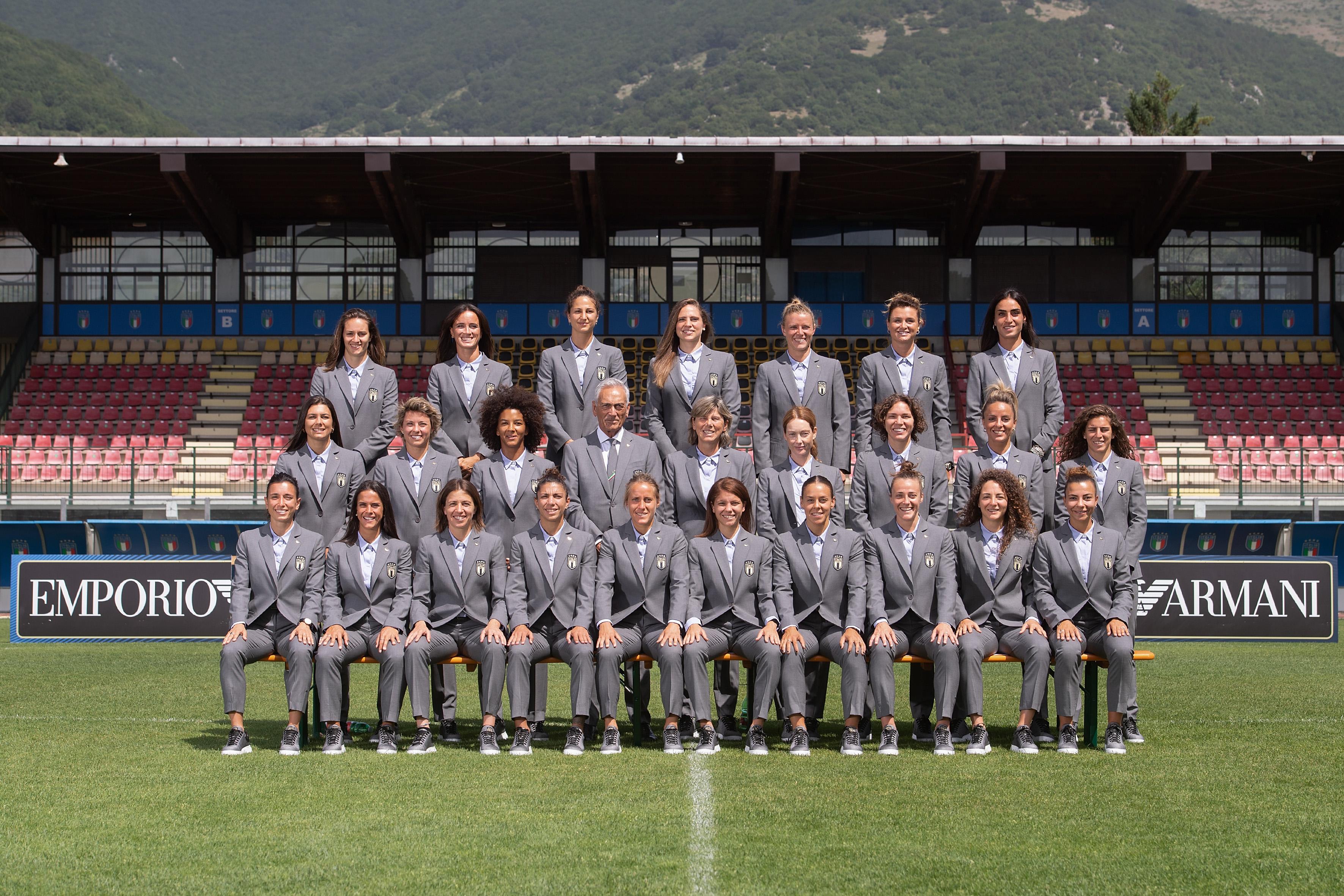 CASTEL DI SANGRO, ITALY - JUNE 27: Italy Women Team pose for a team photograph at Teofilo Patini stadium on June 27, 2022 in Castel di Sangro, Italy. (Photo by Tullio M. Puglia/Getty Images)