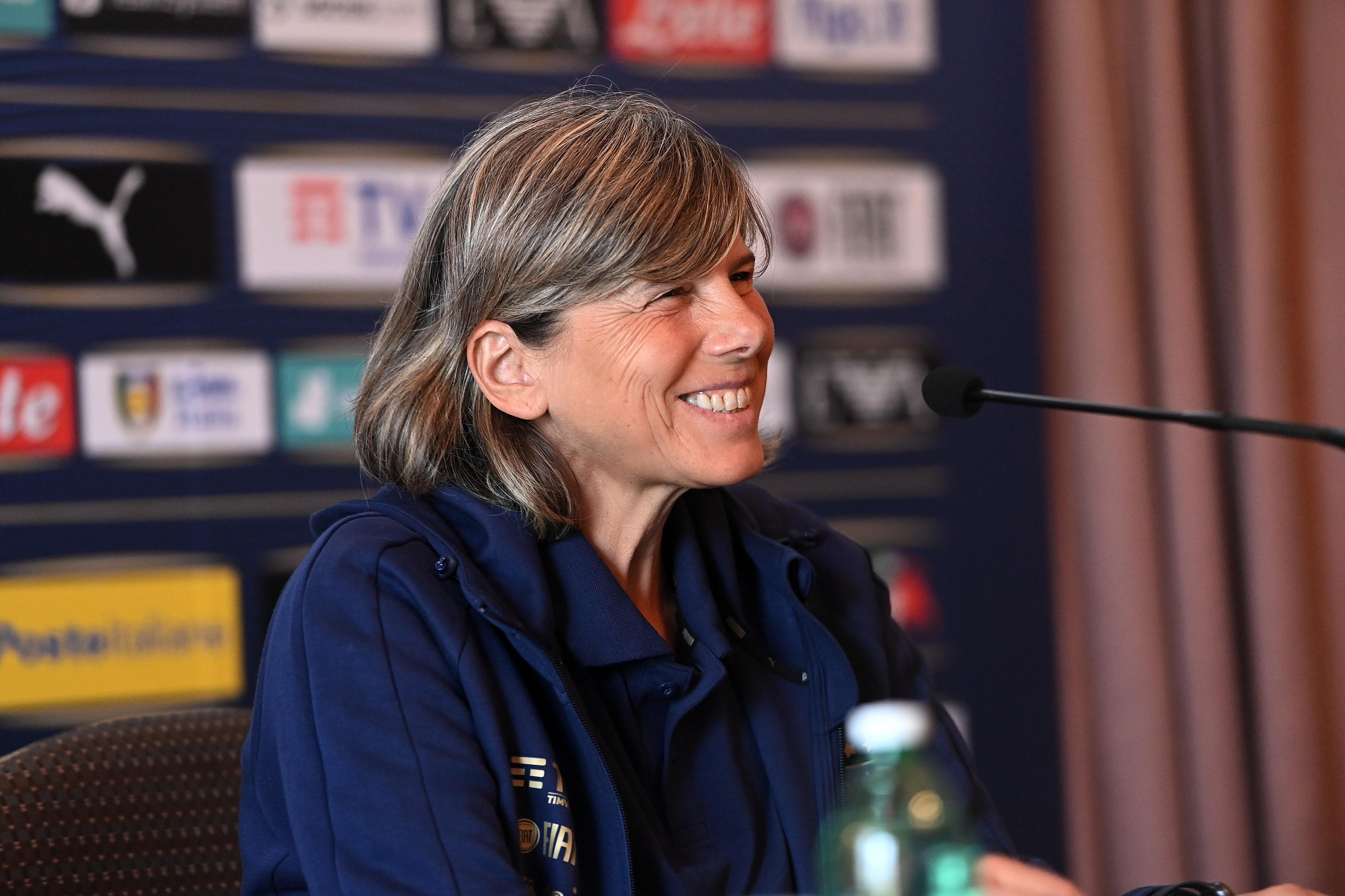 Euro 2022, conto alla rovescia verso l’esordio con la Francia. Bertolini: \"C’è grande entusiasmo\"