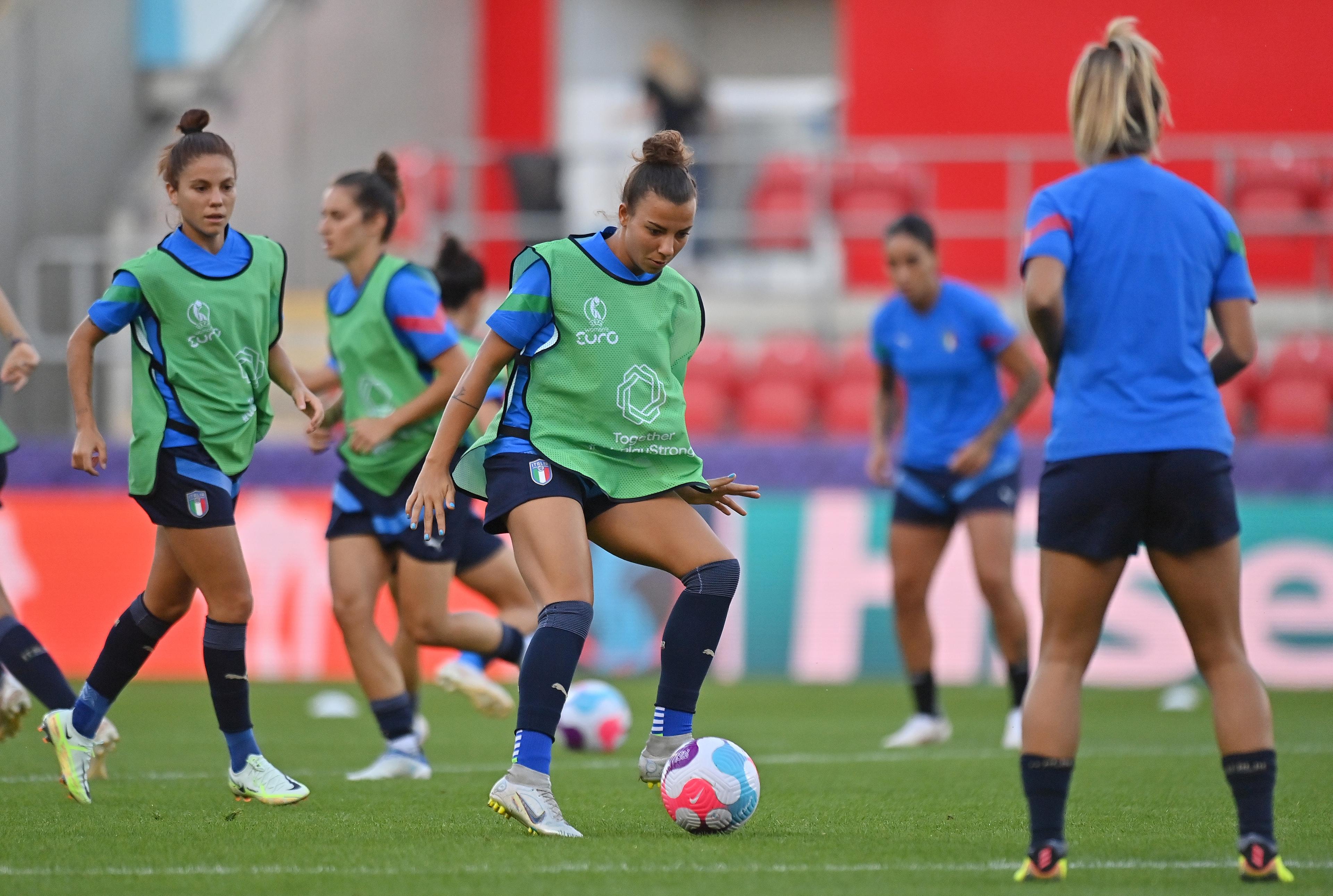 ROTHERHAM, ENGLAND - JULY 09: Arianna Caruso of Italy warms up during the UEFA Women's Euro 2022 Italy Training Session at The New York Stadium on July 09, 2022 in Rotherham, England. (Photo by Tullio M. Puglia/Getty Images)