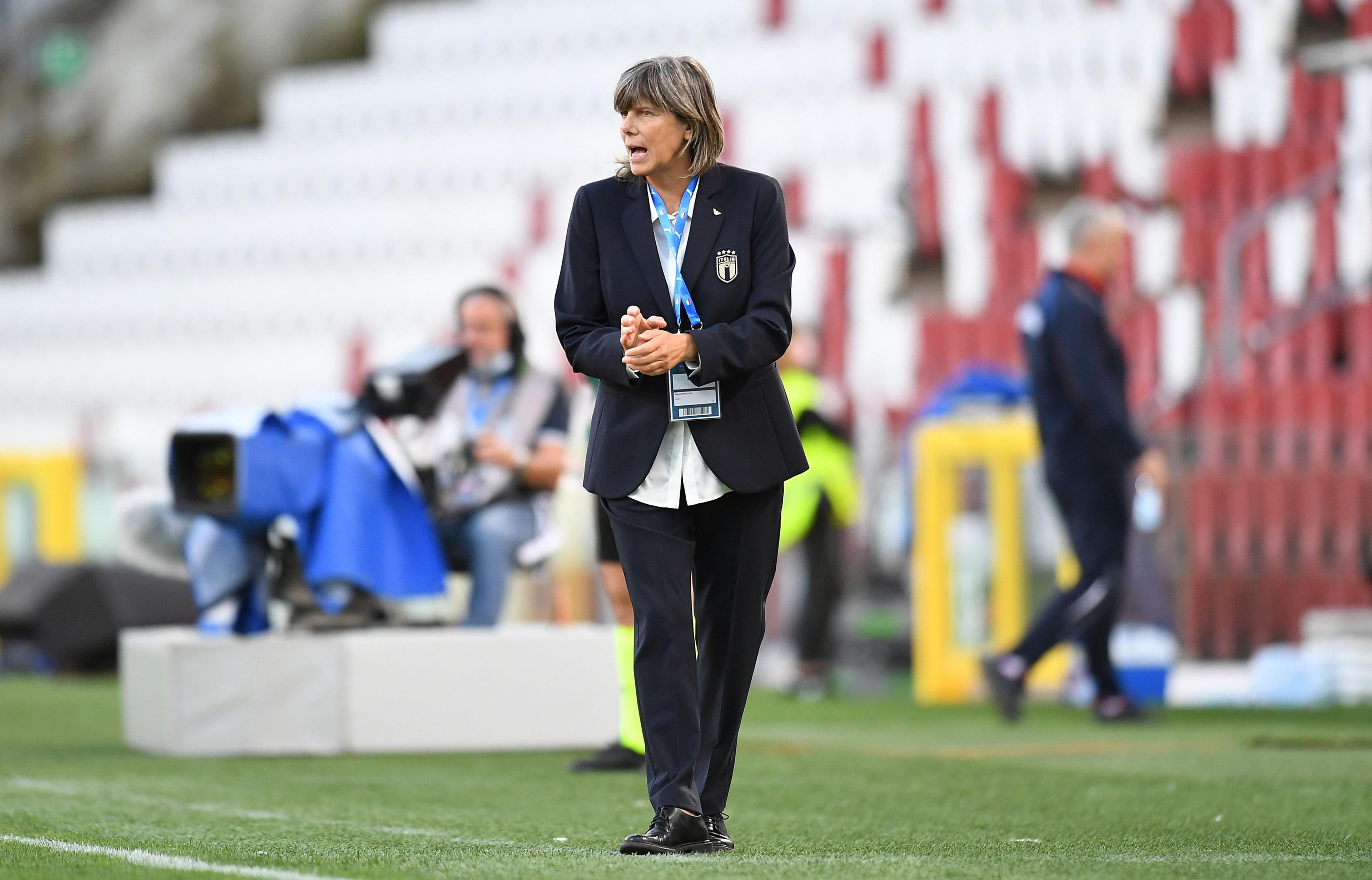 TRIESTE, ITALY - SEPTEMBER 17: Milena Bertolini head coach of Italy Women gestures during the FIFA Women's World Cup 2023 Qualifier group G match between Italy and Moldova at Stadio Nereo Rocco on September 17, 2021 in Trieste , Italy. (Photo by Alessandro Sabattini/Getty Images)