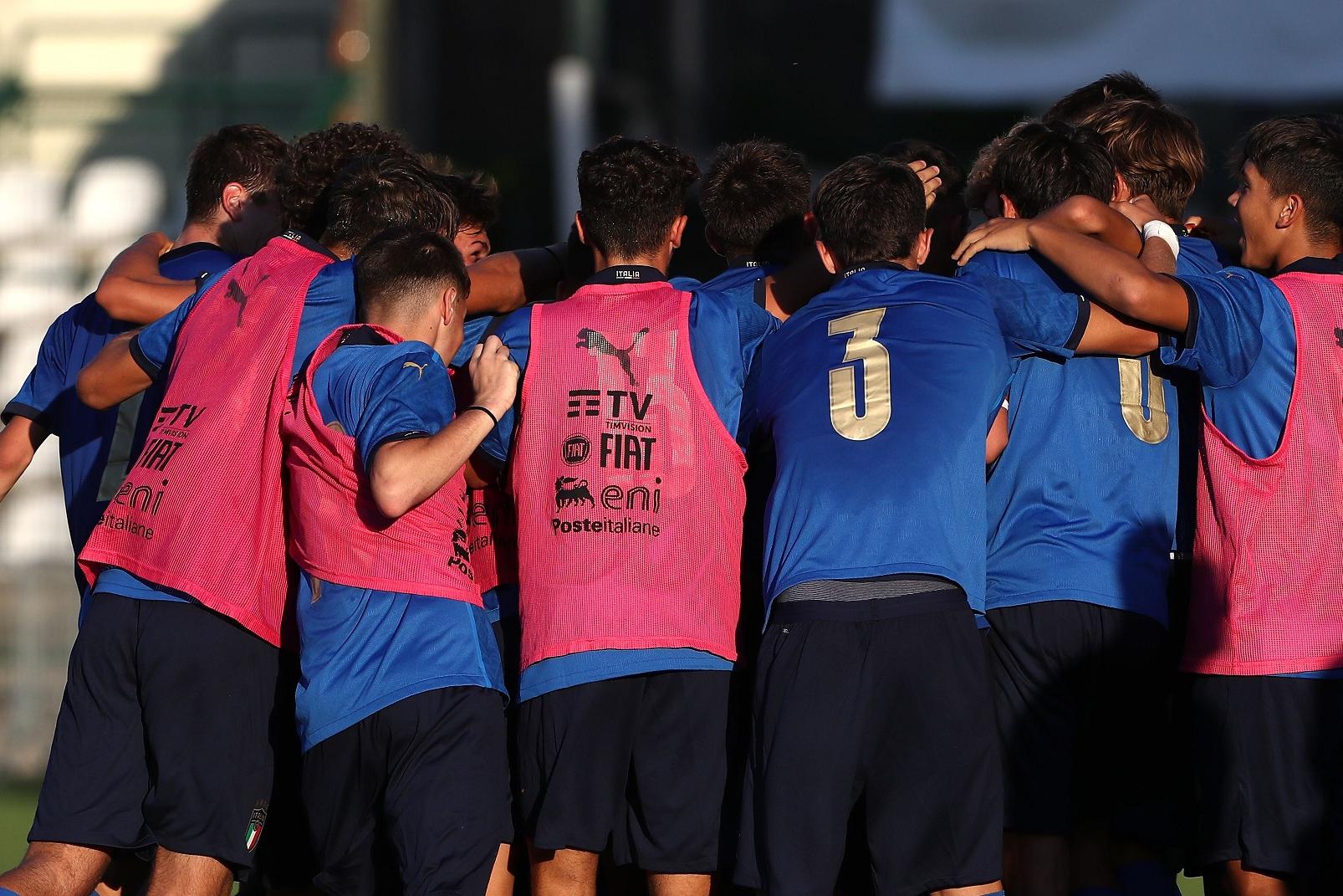 VERCELLI, ITALY - AUGUST 23: Mattia Liberali of Italy celebrates his goal with his team-mates during the International Friendly Match between Italy U16 v England U16 at Stadio Silvio Piola on August 23, 2022 in Vercelli, Italy. (Photo by Marco Luzzani/Getty Images)