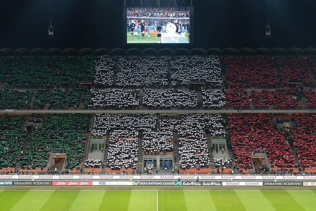 MILAN, ITALY - NOVEMBER 17: Italy fans fans show their support prior to the UEFA Nations League A group three match between Italy and Portugal at Stadio Giuseppe Meazza on November 17, 2018 in Milan, Italy. (Photo by Emilio Andreoli/Getty Images)