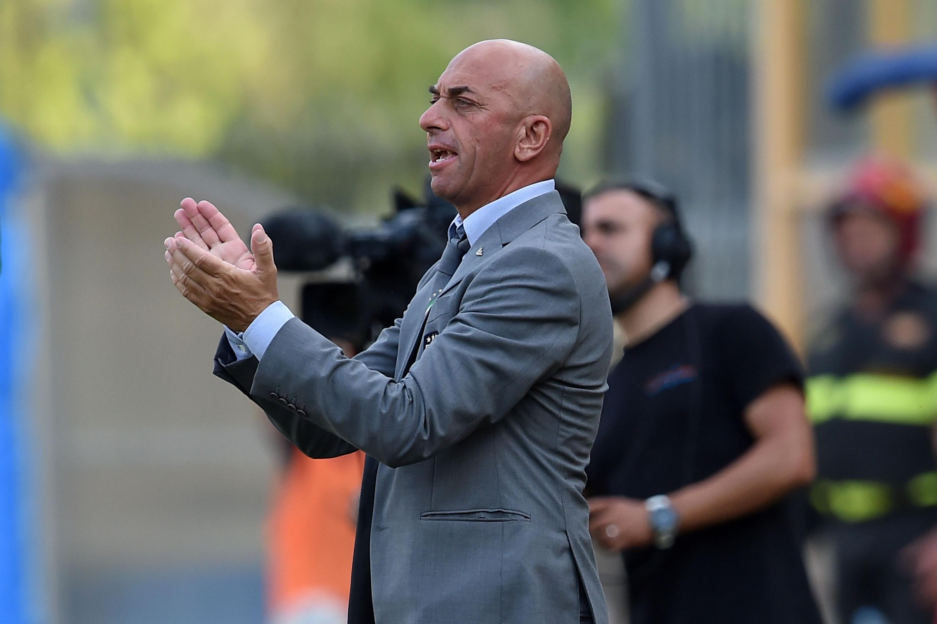 SAN BENEDETTO DEL TRONTO, ITALY - JUNE 07:  Alberto Bollini head coach of Italy U20 gestures during the International Friendly match between Italy U20 and Poland U20 at Stadio Riviera delle Palme on June 7, 2022 in San Benedetto del Tronto, Italy.  (Photo by Giuseppe Bellini/Getty Images) *** Local Caption *** Alberto Bollini