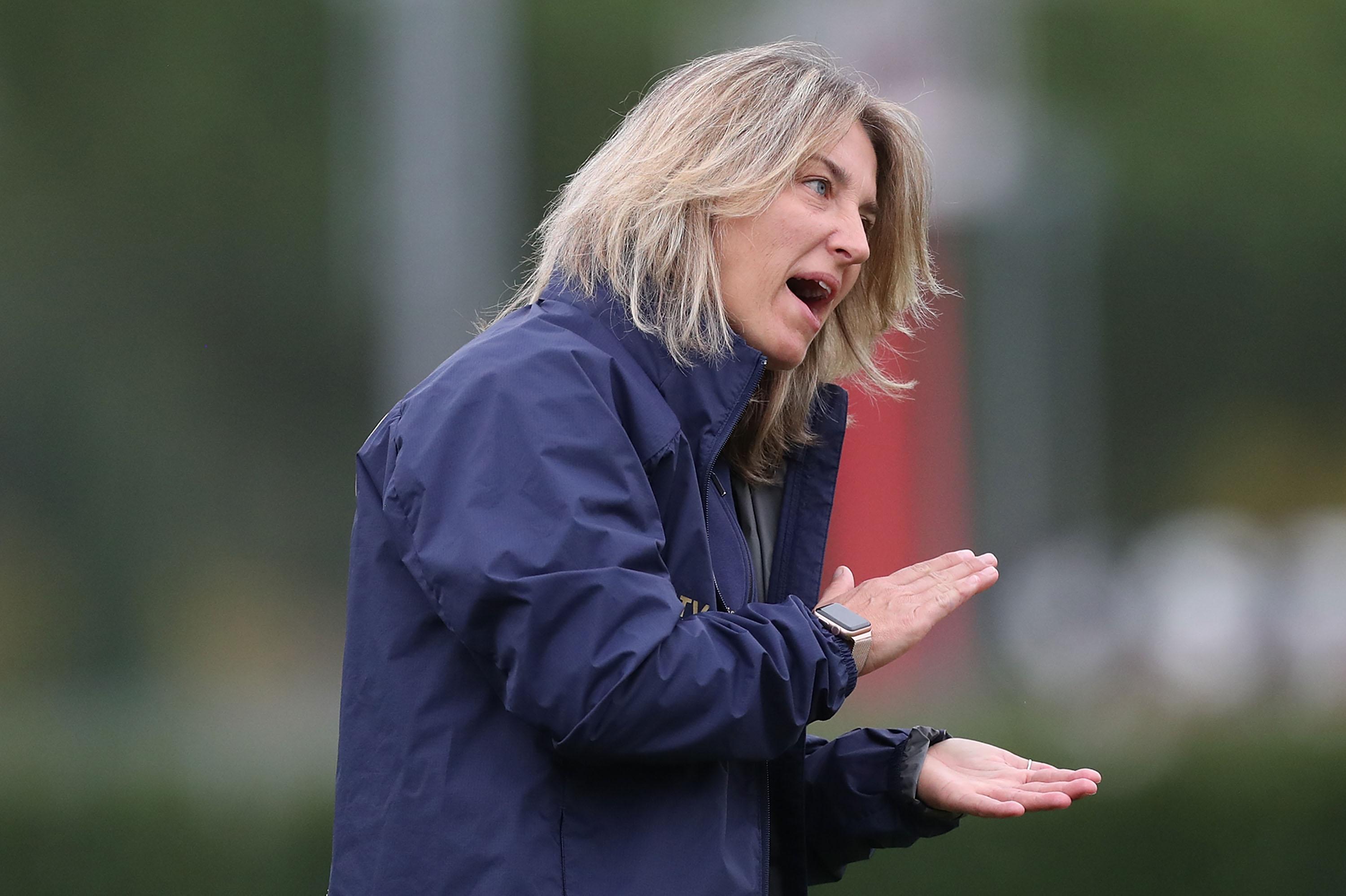 FLORENCE, ITALY - OCTOBER 20: Selena Mazzantini manager of Italy U23 Women gestures during the friendly match between Italy U23 Women and Spain U23 Women at Centro Tecnico Federale di Coverciano on October 20, 2021 in Florence, Italy. (Photo by Gabriele Maltinti/Getty Images)