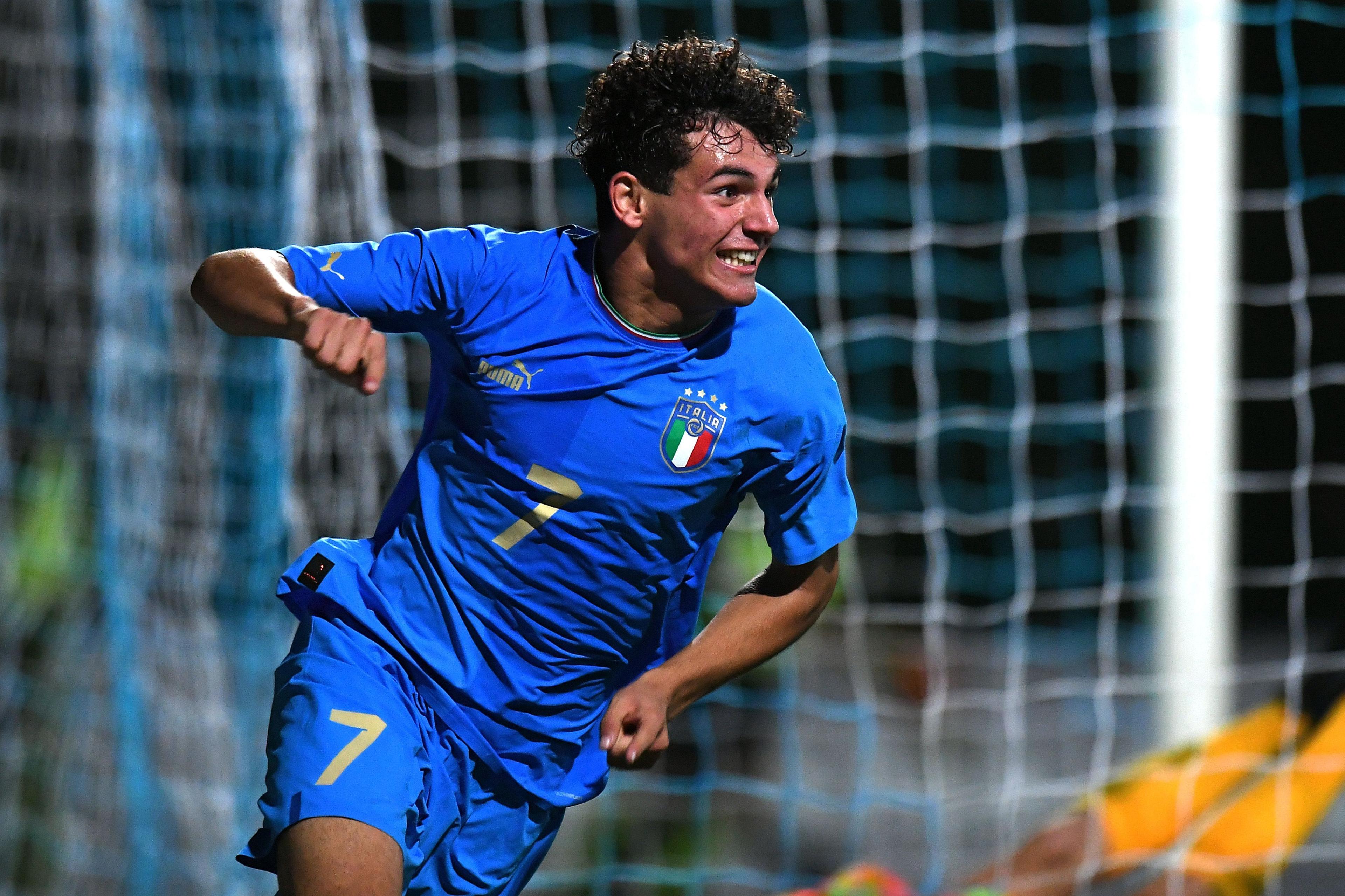 FLORENCE, ITALY - OCTOBER 11: Diego Pisani of Italy U16 celebrates after scoring his team second goal during the International Friendly match between Italy U16 and Netherlands U16 at Centro Tecnico Federale di Coverciano on October 11, 2022 in Florence, Italy. (Photo by Alessandro Sabattini/Getty Images)