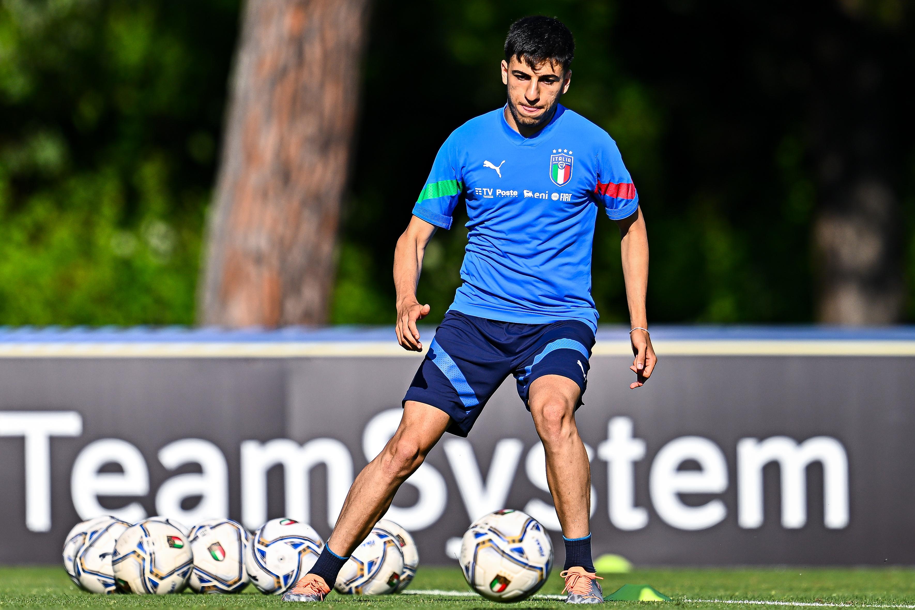 TIRRENIA, ITALY - MAY 31: Fabiano Parisi of Italy is seen in action during an Italy U21 Training Session on May 31, 2022 in Tirrenia, Italy. (Photo by Simone Arveda/Getty Images)