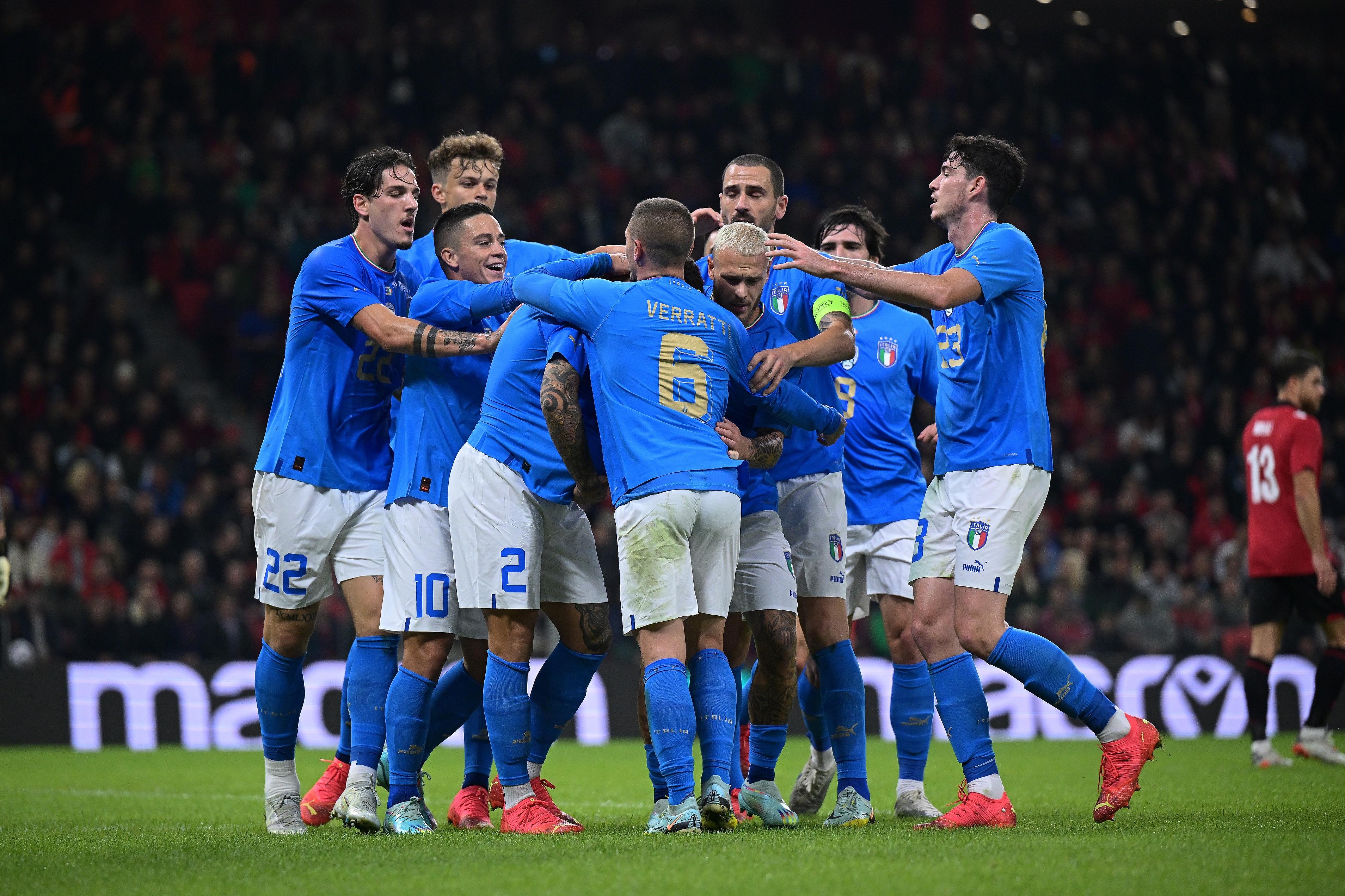 TIRANA, ALBANIA - NOVEMBER 16:  Giovanni Di Lorenzo of Italy celebrates with team-mates after scoring the goal during the International friendly match between Albania and Italy at  on November 16, 2022 in Tirana, Albania. (Photo by Mattia Ozbot/Getty Images)