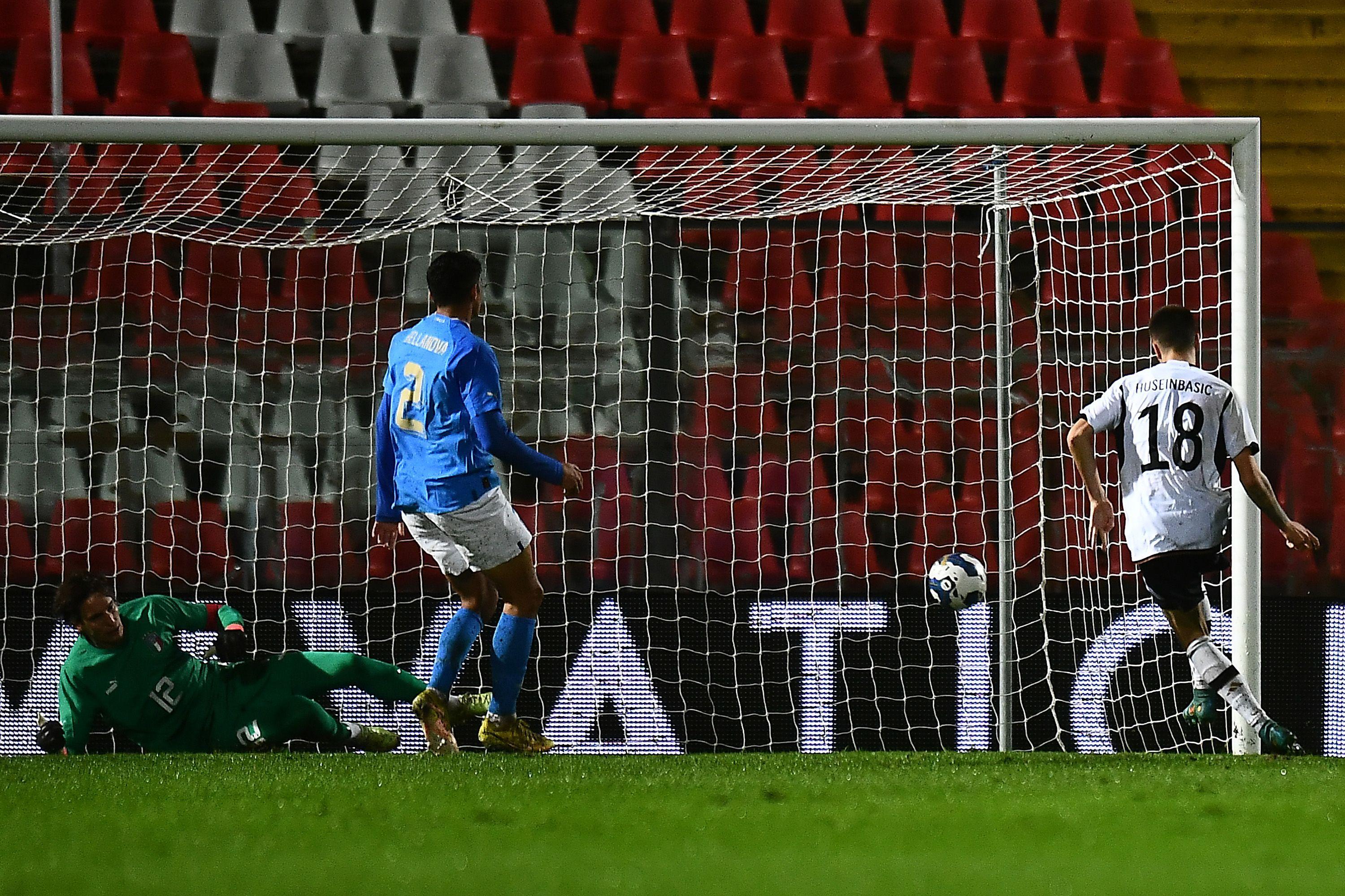 ANCONA, ITALY - NOVEMBER 19: Denis Huseinbasic of Germany U21 scores the opening goal during the International Friendly match between Italy U21 and Germany U21 at Del Conero Stadium on November 19, 2022 in Ancona, Italy. (Photo by Alessandro Sabattini/Getty Images