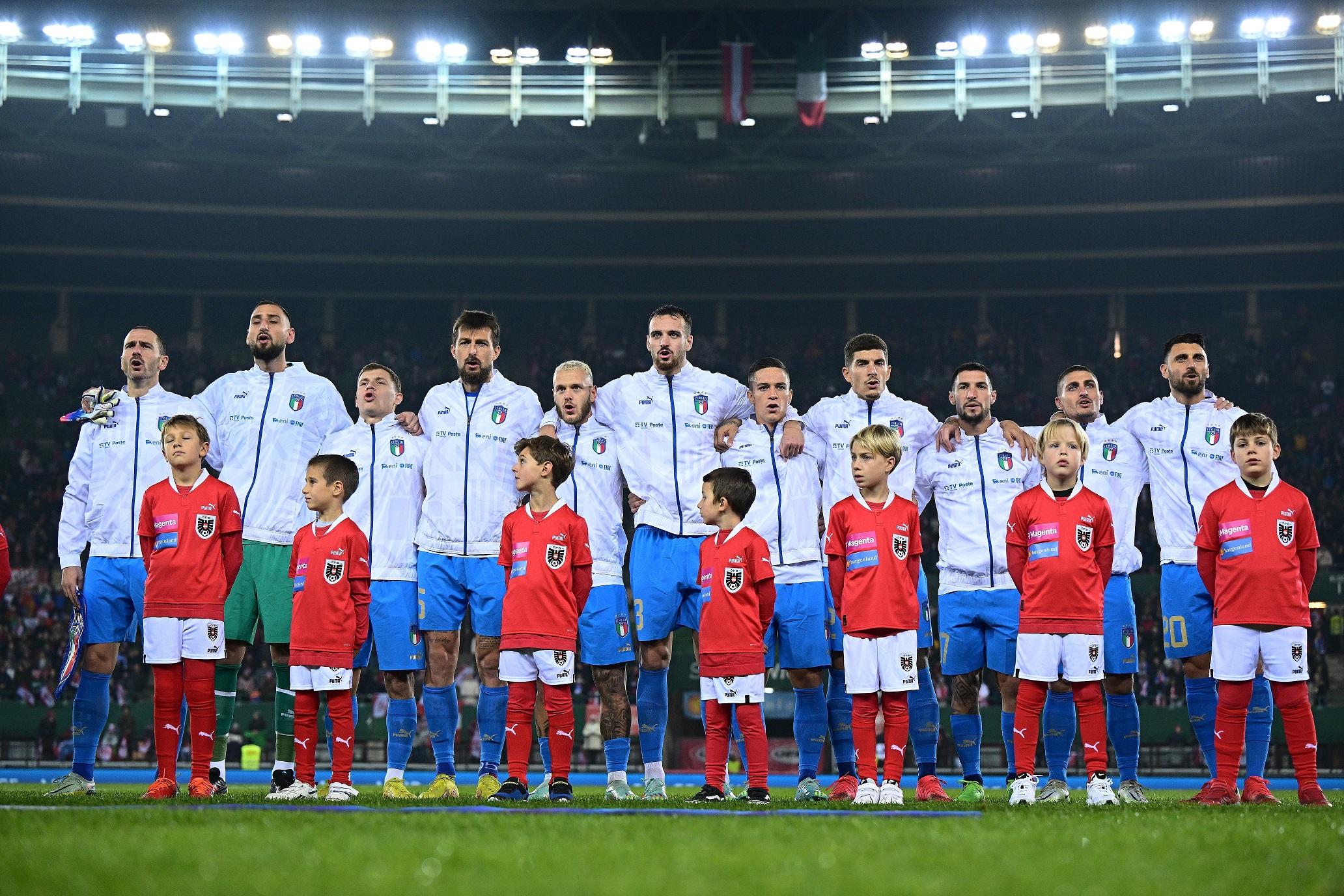 VIENNA, AUSTRIA - NOVEMBER 20: Players of Italy line up during National Anthems prior to kick off of the friendly match between Austria and Italy at Ernst Happel Stadion on November 20, 2022 in Vienna, Austria. (Photo by Mattia Ozbot/Getty Images)