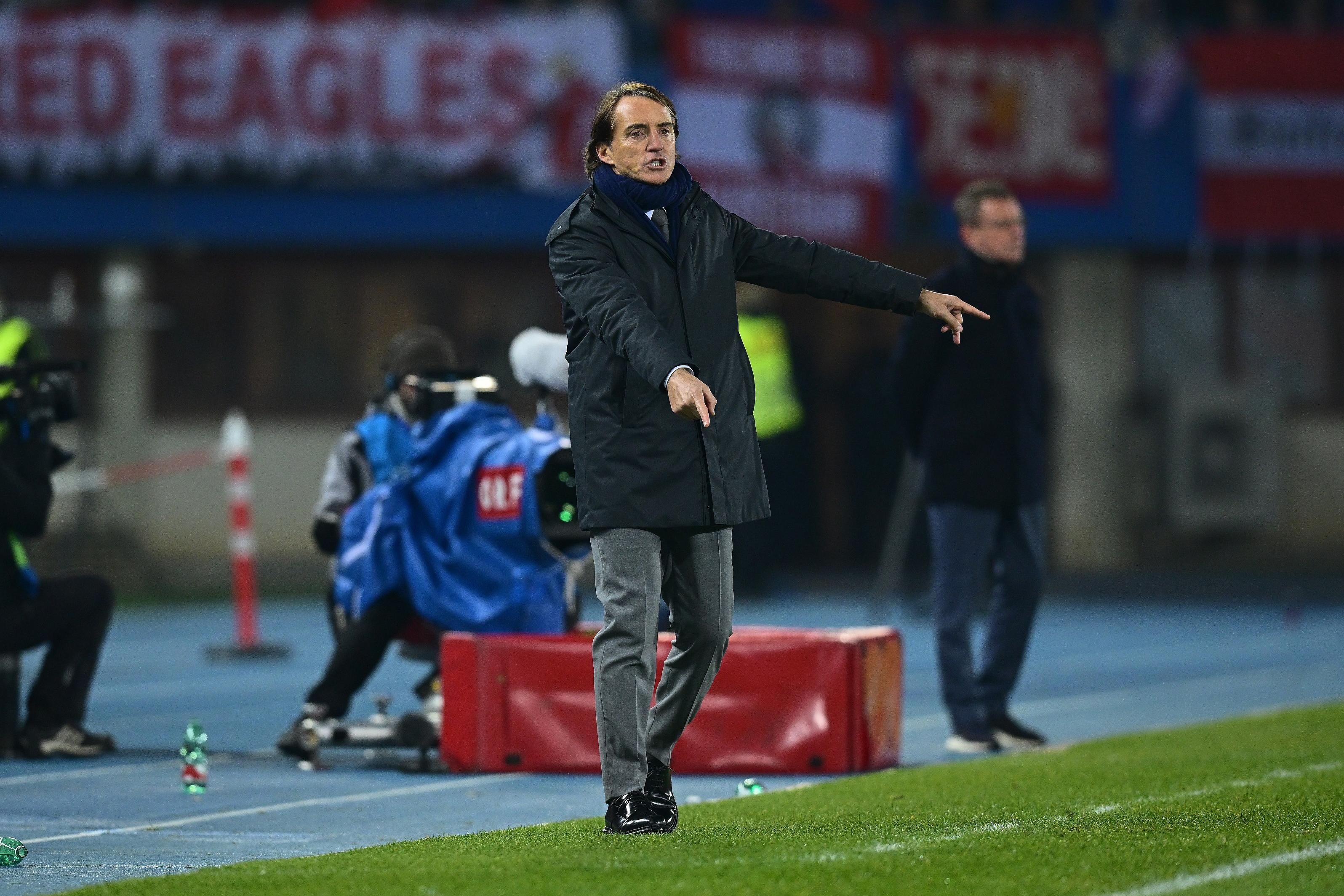 VIENNA, AUSTRIA - NOVEMBER 20:  Head coach of Italy Roberto Mancini reacts during the friendly match between Austria and Italy at Ernst Happel Stadion on November 20, 2022 in Vienna, Austria. (Photo by Mattia Ozbot/Getty Images)