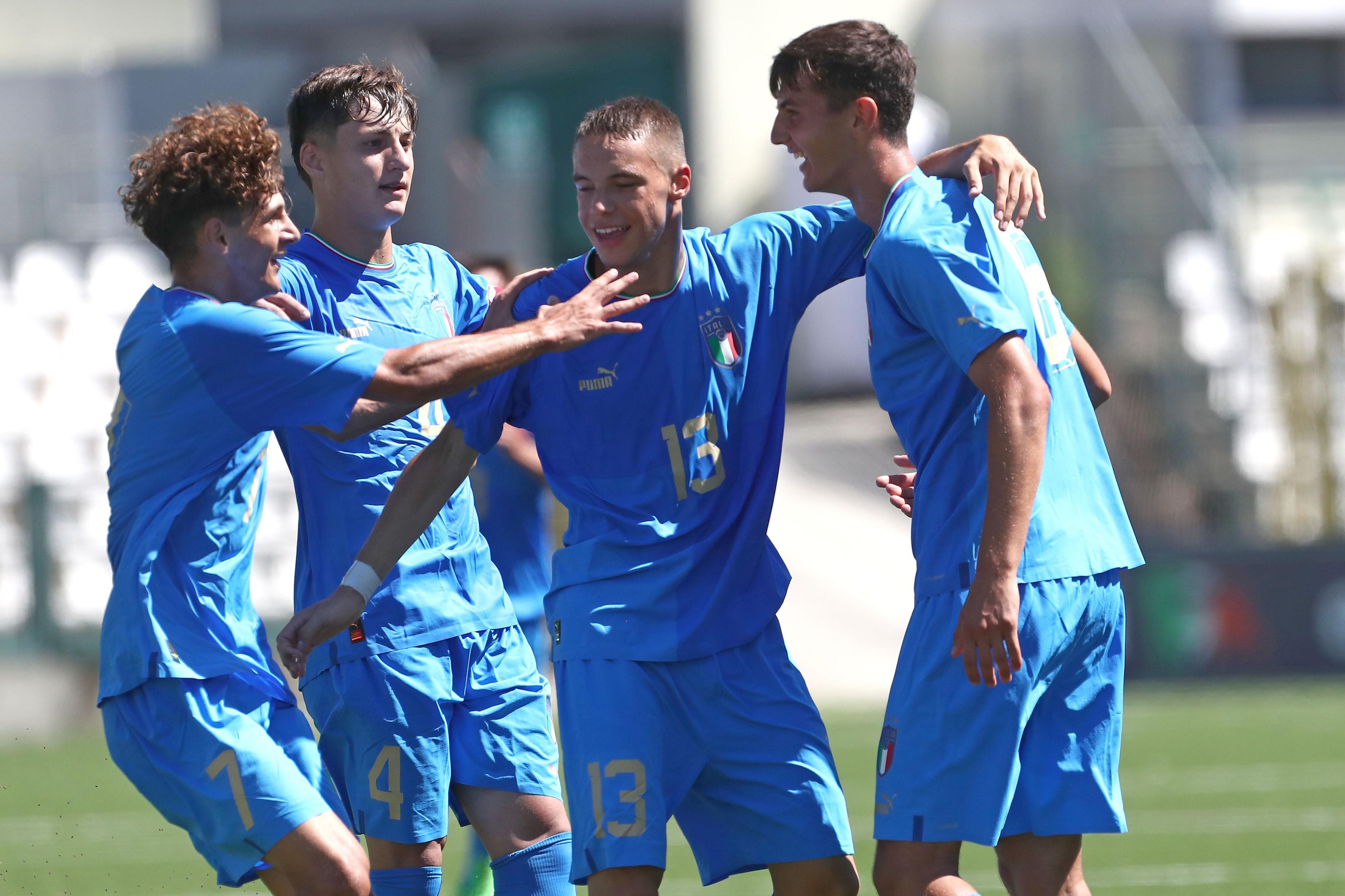 VERCELLI, ITALY - AUGUST 23: Gabriel Ramaj of Italy celebrates his goal with his team-mates during the International Friendly Match between Italy U17 and Switzerland U17 at Stadio Silvio Piola on August 23, 2022 in Vercelli, Italy. (Photo by Marco Luzzani/Getty Images)