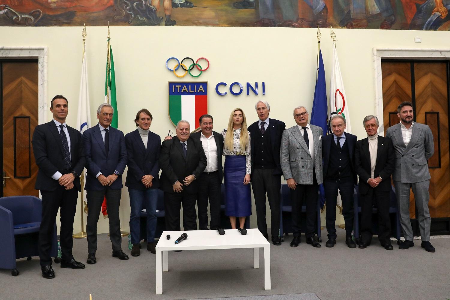Roma 23/01/2023 Salone d'onore del CONI Allenare l’Azzurro, CT a confronto Carlo Mornati, Gabriele Gravina, Roberto Mancini , Franco Chimenti , Ferdinando De Giorgi, Silvia Salis, Giovanni Malagò , Alessandro Campagna ,Giovanni Petrucci , Andrea Pieri , Gianmarco Pozzecco Credit Ciamillo