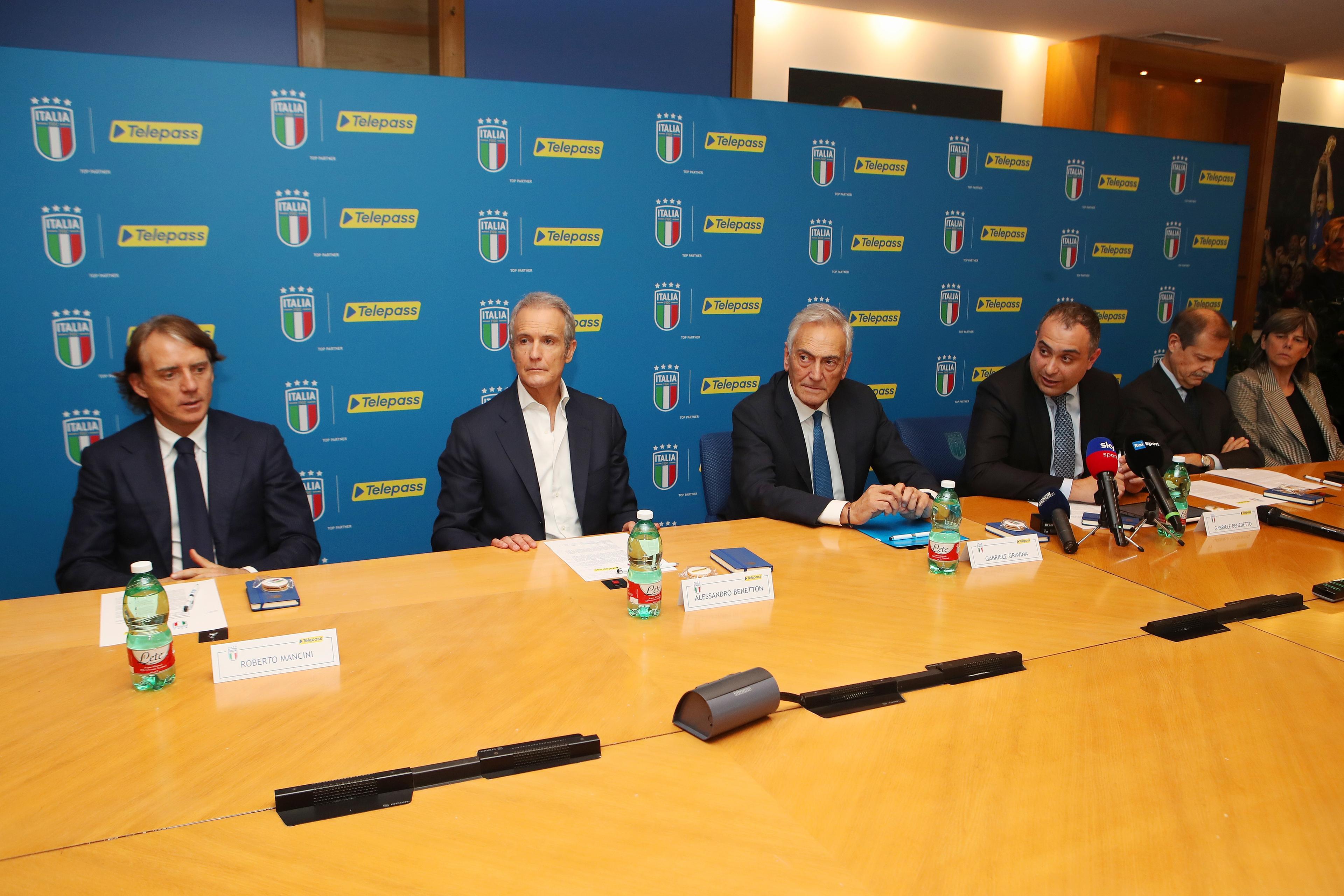 FIGC-Telepass, il viaggio comincia da Italia-Inghilterra. Mancini: \"Napoli e i suoi tifosi sapranno trascinarci\"