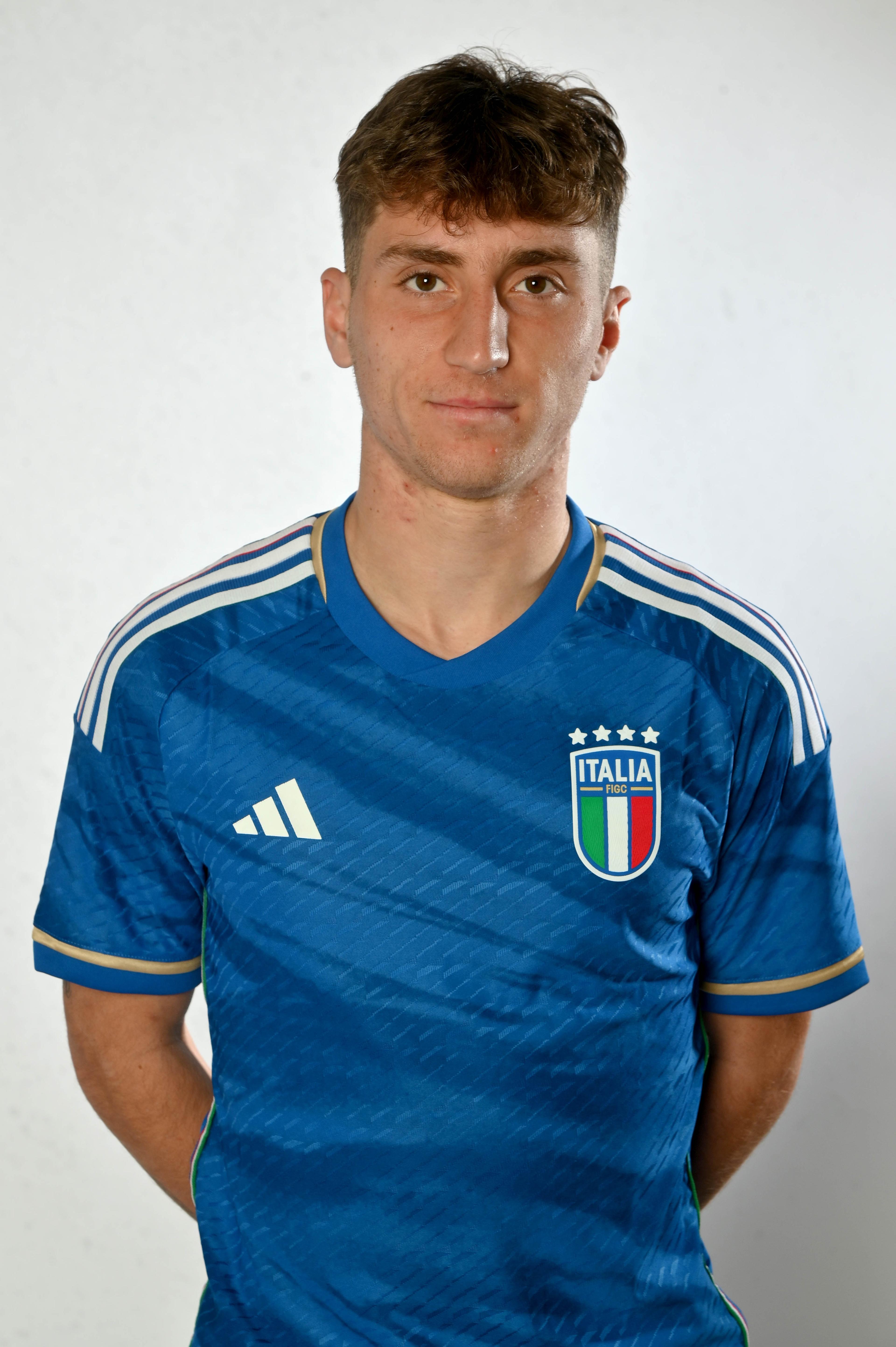 ROME, ITALY - MARCH 20: Tommaso Baldanzi of Italy U21 poses during the Italy U21 portrait session on March 20, 2023 in Rome, Italy. (Photo by Marco Rosi / Getty Images)