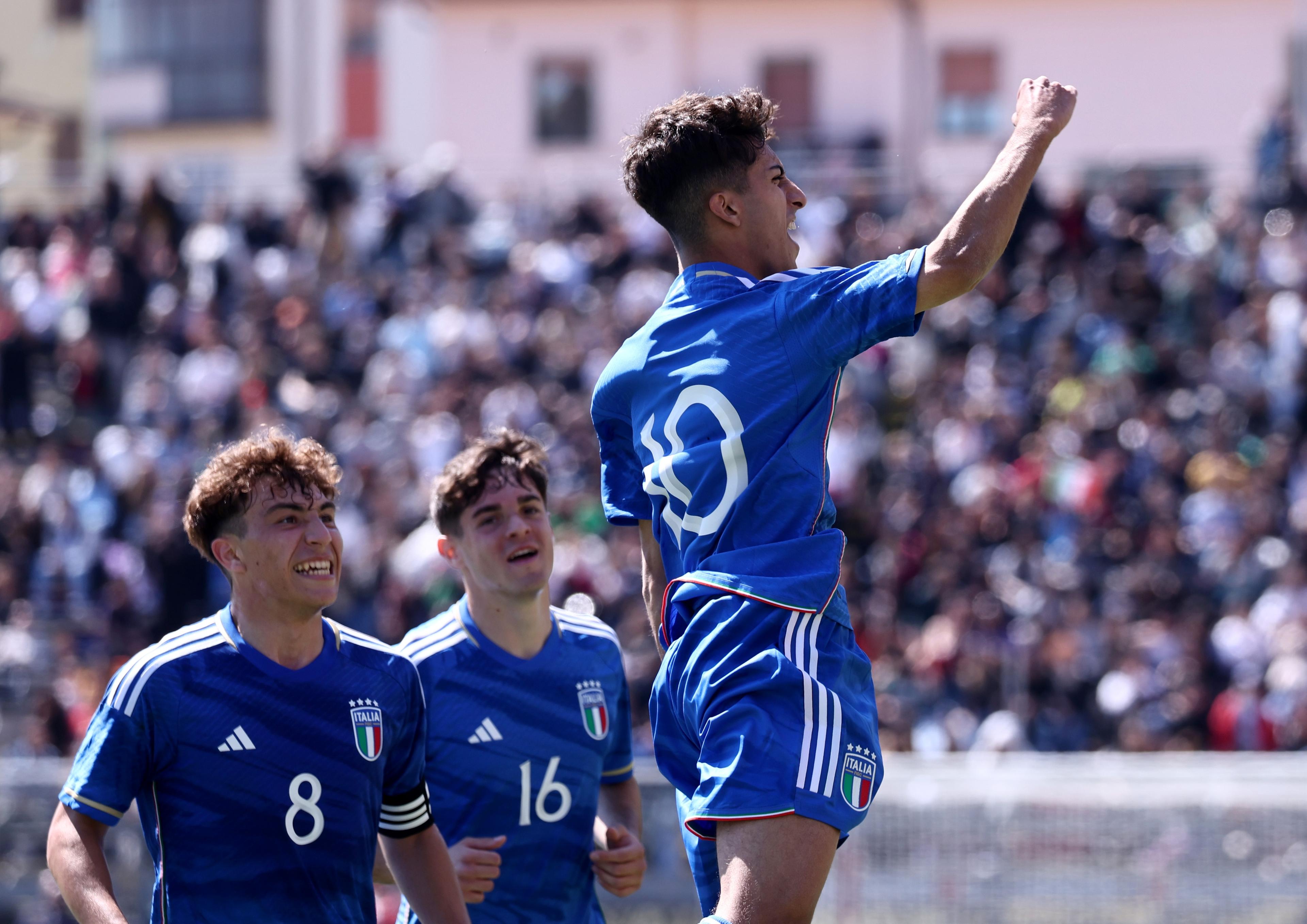 POTENZA, ITALY - MARCH 23: Kevin Bruno of Italy celebrates his team's tird gol during International Friendly match between Italy and Romania at Stadio Alfredo Viviani on March 23, 2023 in Potenza, Italy. (Photo by Maurizio Lagana/Getty Images)