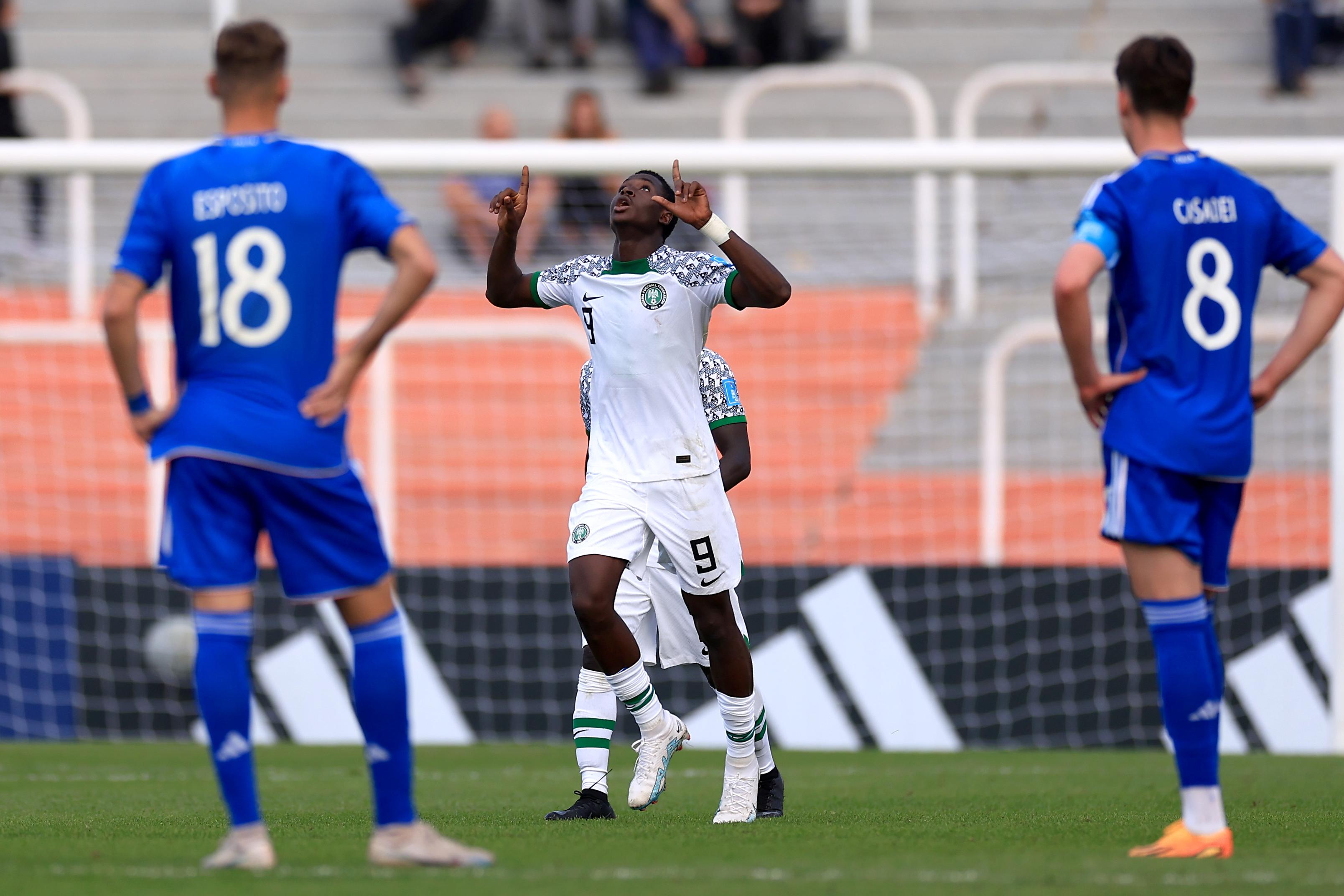 MENDOZA, ARGENTINA - MAY 24: Salim Fago Lawal of Nigeria celebrates after scoring the team\\'s first goal during FIFA U-20 World Cup Argentina 2023  Group D match between Italy and Nigeria at Estadio Mendoza on May 24, 2023 in Mendoza, Argentina. (Photo by Buda Mendes - FIFA/FIFA via Getty Images)