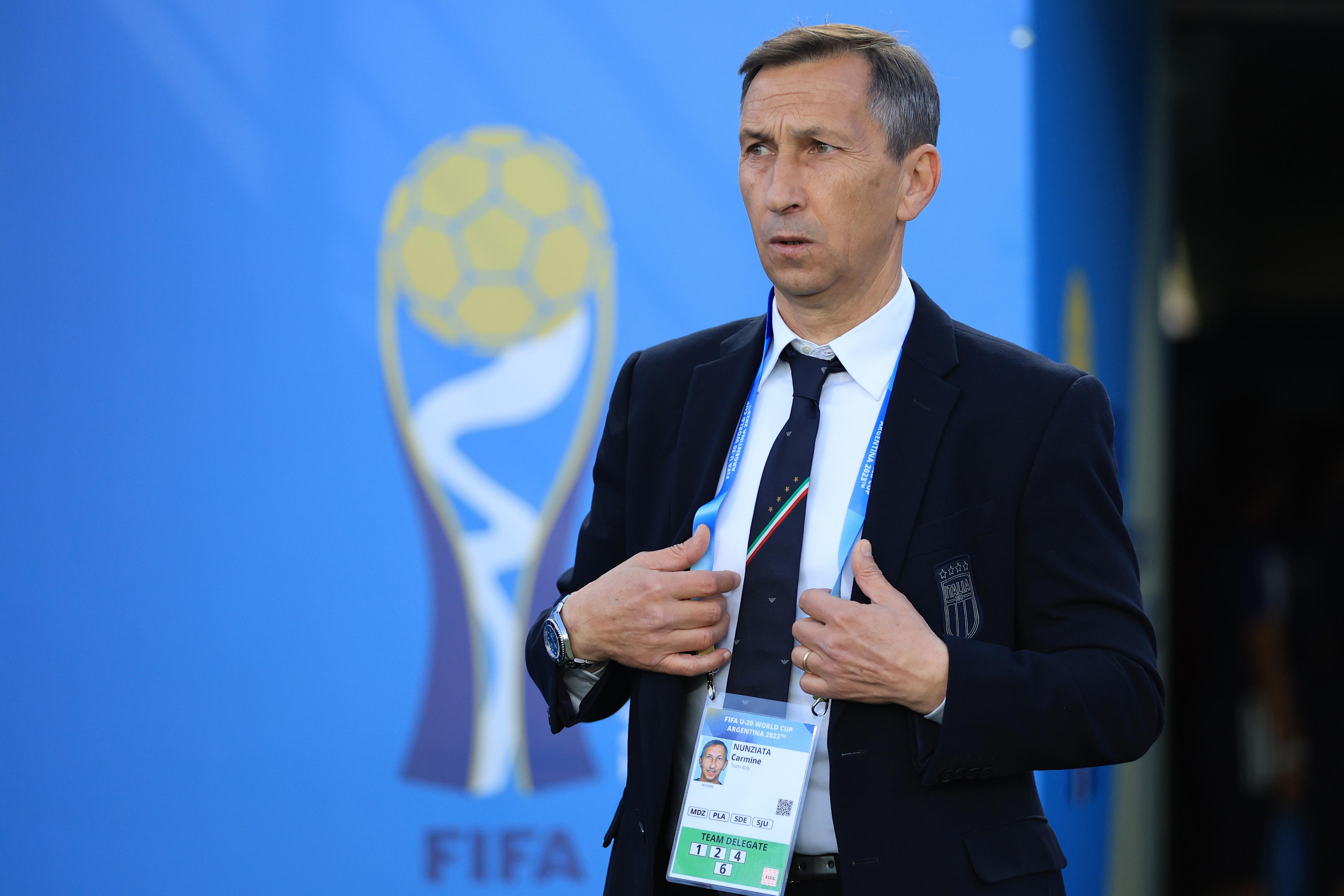 SAN JUAN, ARGENTINA - JUNE 03: Head coach of Italy Carmine Nunziata gestures prior the FIFA U-20 World Cup Argentina 2023 Quarter Finals match between Colombia and Italy at Estadio San Juan on June 03, 2023 in San Juan, Argentina. (Photo by Buda Mendes - FIFA/FIFA via Getty Images)