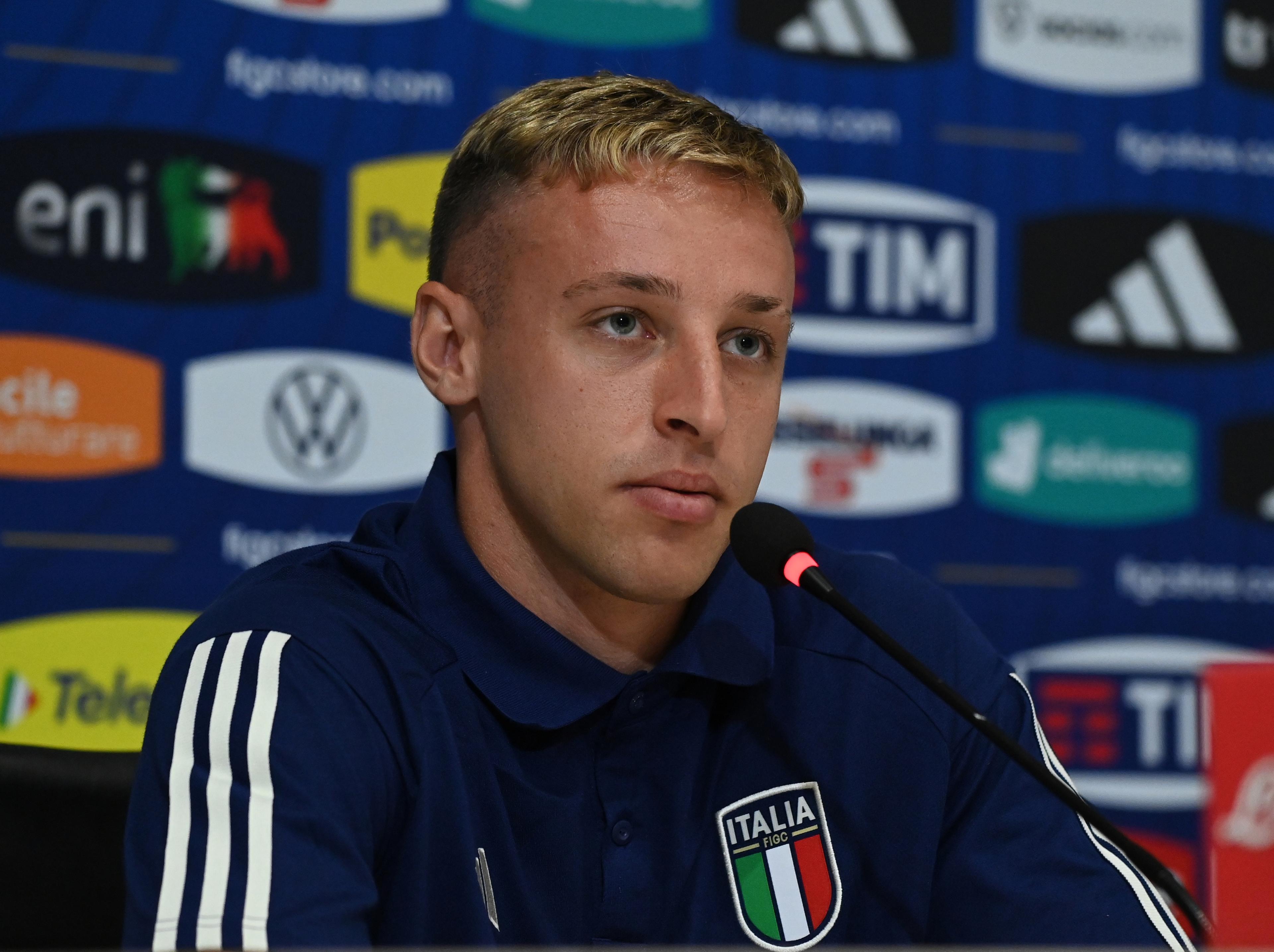 FLORENCE, ITALY - JUNE 13: Davide Frattesi of Italy speaks with the media during press conference at Centro Tecnico Federale di Coverciano on June 13, 2023 in Florence, Italy. (Photo by Claudio Villa/Getty Images)