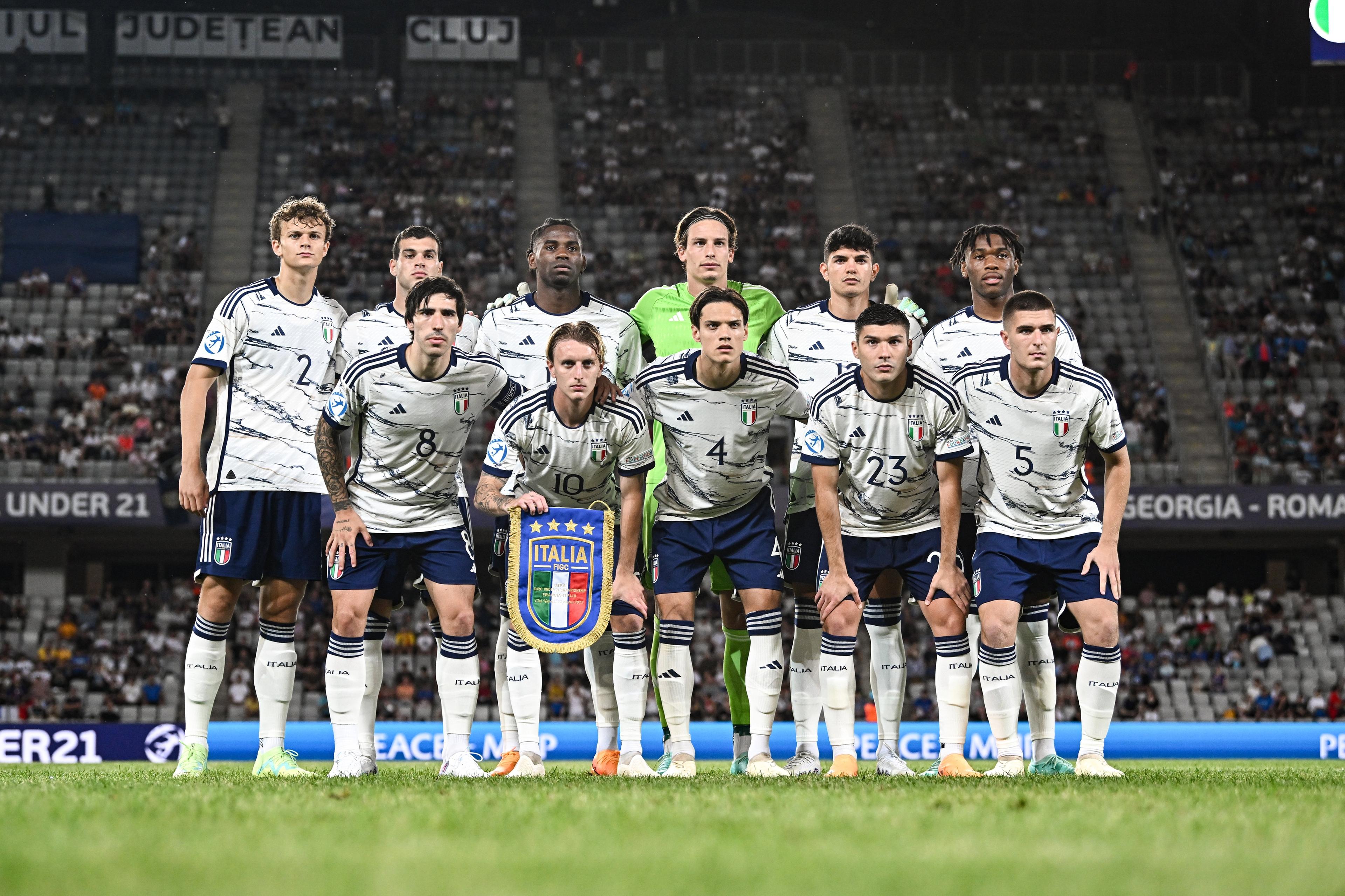 CLUJ-NAPOCA, ROMANIA - JUNE 22: Italy team before the UEFA Under-21 EURO 2023 Finals Group D match between France and Italy at the Cluj Arena on June 22, 2023 in Cluj Napoca, Romania. (Photo by Eóin Noonan - Sportsfile/UEFA via Getty Images)