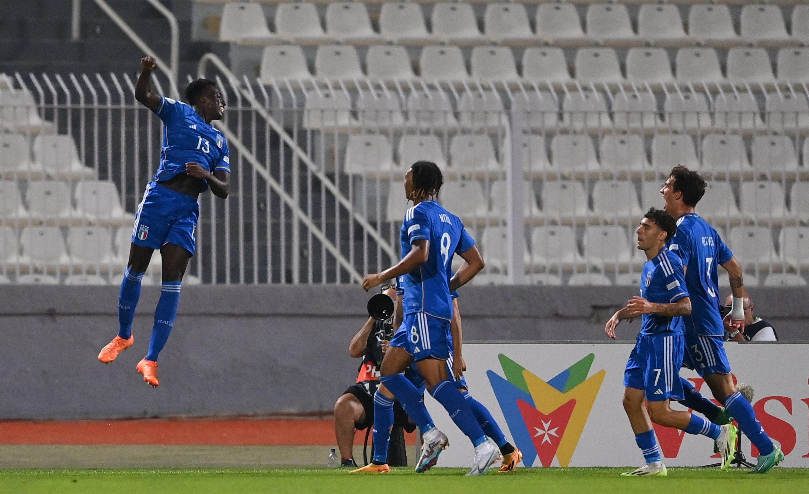 TA' QALI, MALTA - JULY 16: Michael Olabode Kayode of Italy, left, celebrates after scoring his side's first goal during the UEFA European Under-19 Championship 2022/23 final match between Portugal and Italy at the National Stadium on July 16, 2023 in Ta' Qali, Malta. (Photo by Seb Daly - Sportsfile/UEFA via Getty Images)