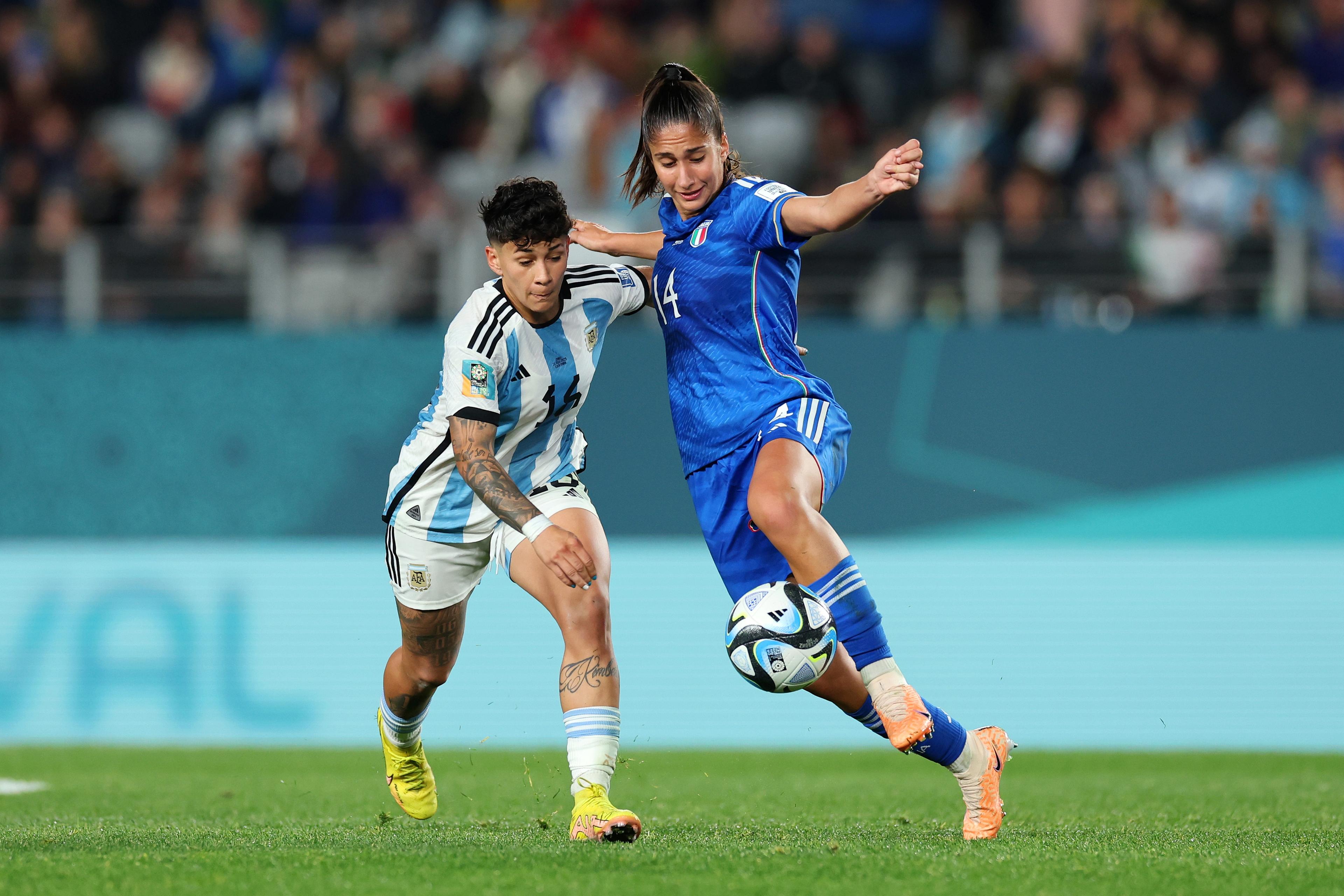 AUCKLAND, NEW ZEALAND - JULY 24: Chiara Beccari of Italy  takes on Lorena Benitez of Argentina during the FIFA Women\\'s World Cup Australia & New Zealand 2023 Group G match between Italy and Argentina at Eden Park on July 24, 2023 in Auckland, New Zealand. (Photo by Jan Kruger - FIFA/FIFA via Getty Images)