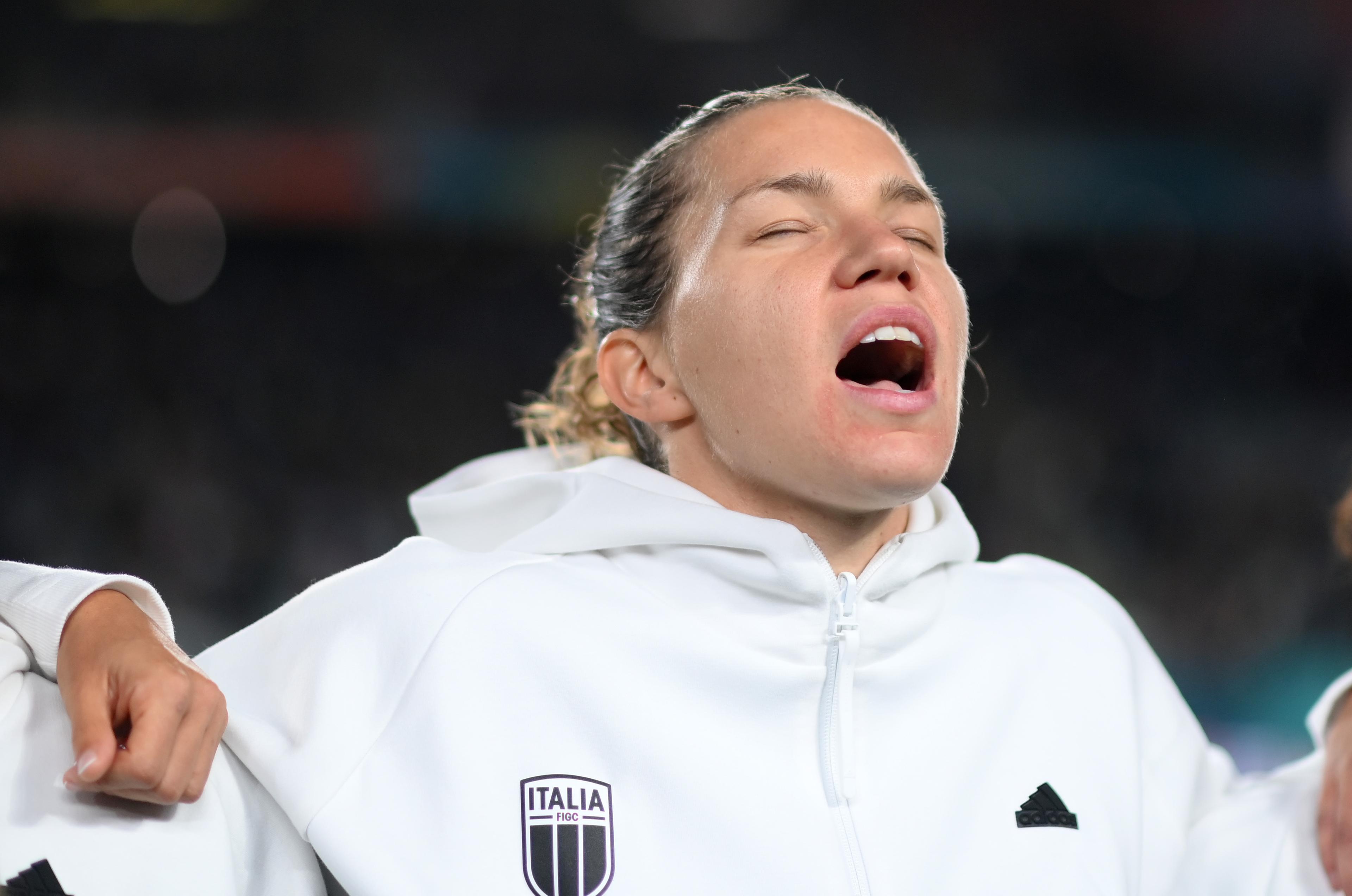 AUCKLAND, NEW ZEALAND - JULY 24: Elena Linari of Italy sings the national anthem prior to the FIFA Women's World Cup Australia & New Zealand 2023 Group G match between Italy and Argentina at Eden Park on July 24, 2023 in Auckland / TÄmaki Makaurau, New Zealand. (Photo by Hannah Peters - FIFA/FIFA via Getty Images)
