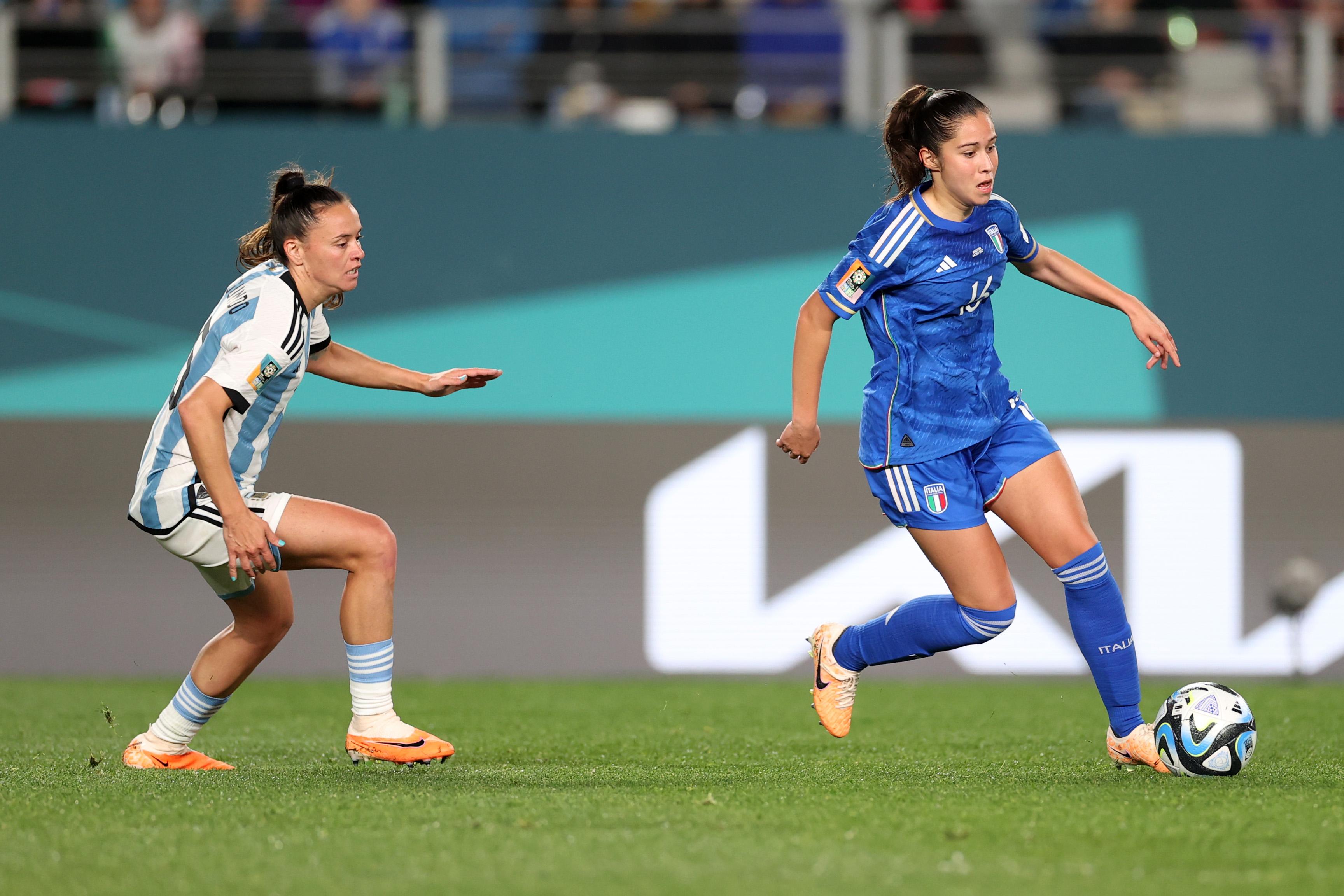 AUCKLAND, NEW ZEALAND - JULY 24: Giulia Dragoni of Italy runs with the ball during the FIFA Women's World Cup Australia & New Zealand 2023 Group G match between Italy and Argentina at Eden Park on July 24, 2023 in Auckland / TÄmaki Makaurau, New Zealand. (Photo by Fiona Goodall - FIFA/FIFA via Getty Images)