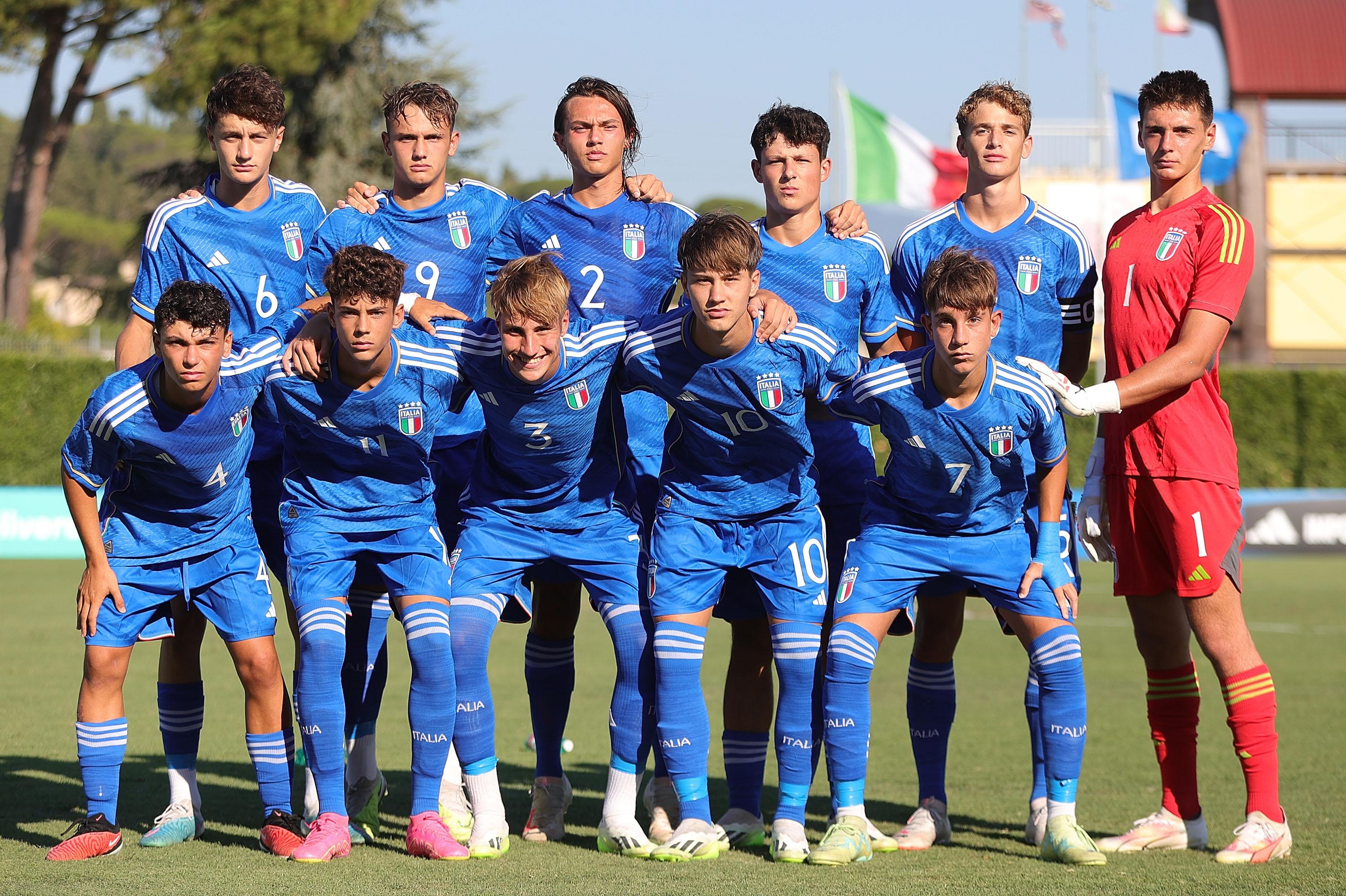 FLORENCE, ITALY - AUGUST 22: Italy U16 during the friendly Internationale match between Italy U16 and England U16 at Centro Tecnico Federale di Coverciano on August 22, 2023 in Florence, Italy. (Photo by Gabriele Maltinti/Getty Images)