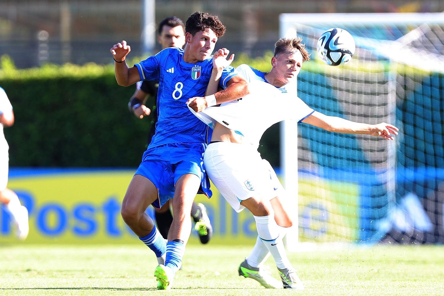 FLORENCE, ITALY - AUGUST 22: Simone Lontani of Italy U16 in action during the friendly Internationale match between Italy U16 and England U16 at Centro Tecnico Federale di Coverciano on August 22, 2023 in Florence, Italy. (Photo by Gabriele Maltinti/Getty Images) *** Local Caption *** Simone Lontani