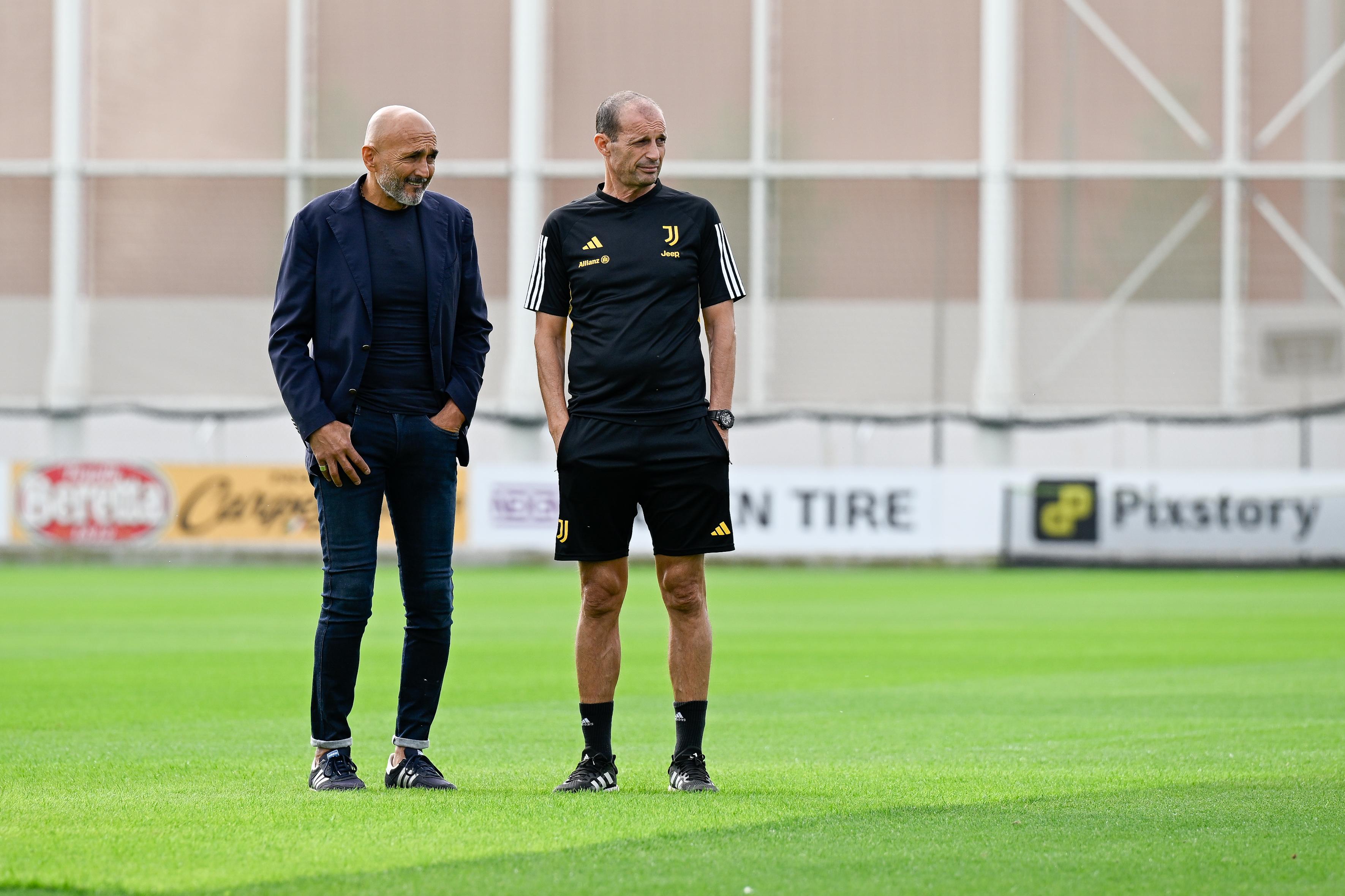 TURIN, ITALY - SEPTEMBER 20: Luciano Spalletti with Massimiliano Allegri of Juventus during a training session at JTC on September 20, 2023 in Turin, Italy. (Photo by Daniele Badolato - Juventus FC/Juventus FC via Getty Images)