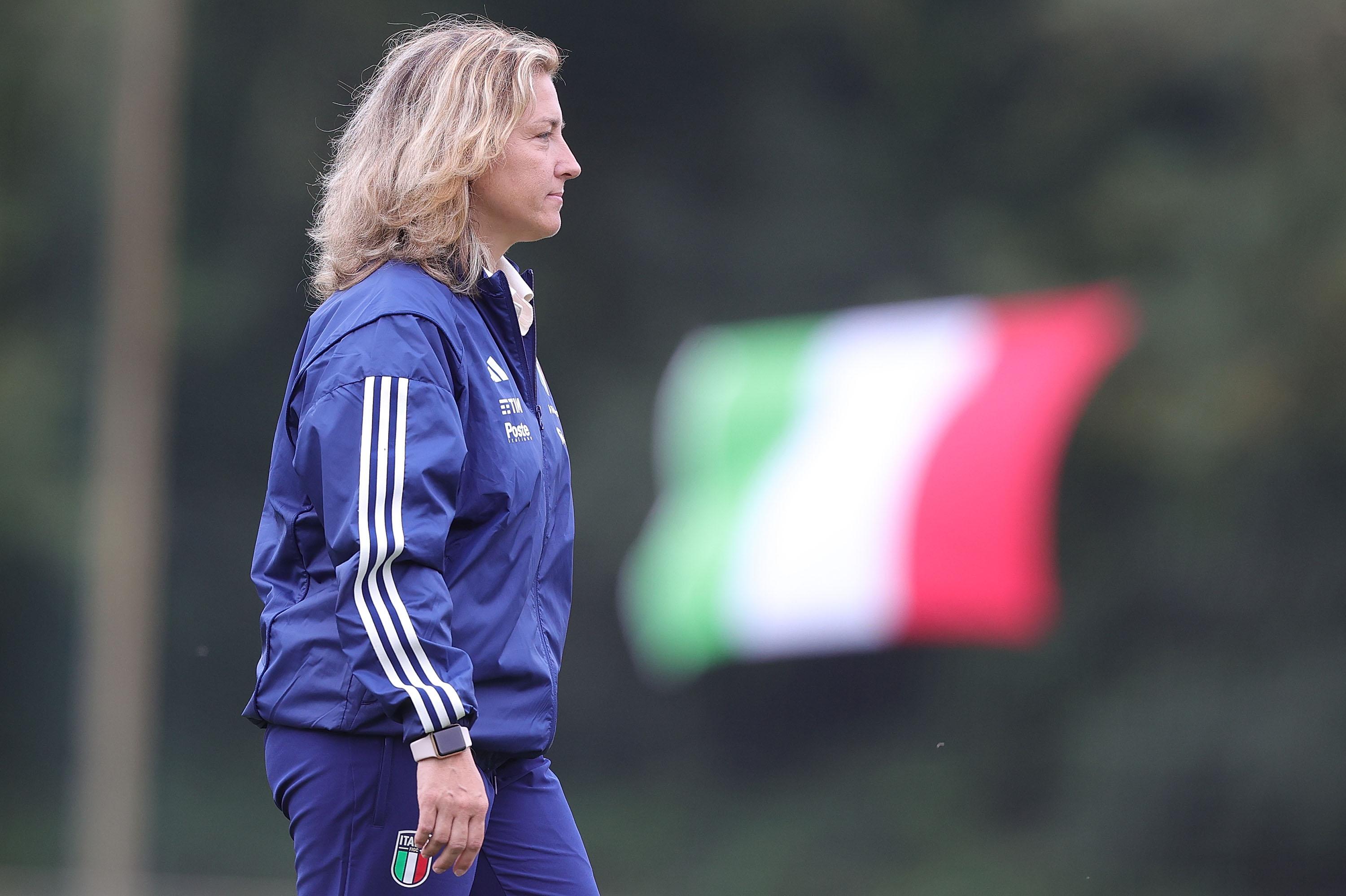 TIRRENIA, ITALY - SEPTEMBER 22: Head coach of Italy Women U19 Selena Mazzantini looks on during the international friendly match between Italy U19 Women and Belgio U19 Women on September 22, 2023 in Tirrenia, Italy. (Photo by Gabriele Maltinti/Getty Images) *** Local Caption *** Selena Mazzantini