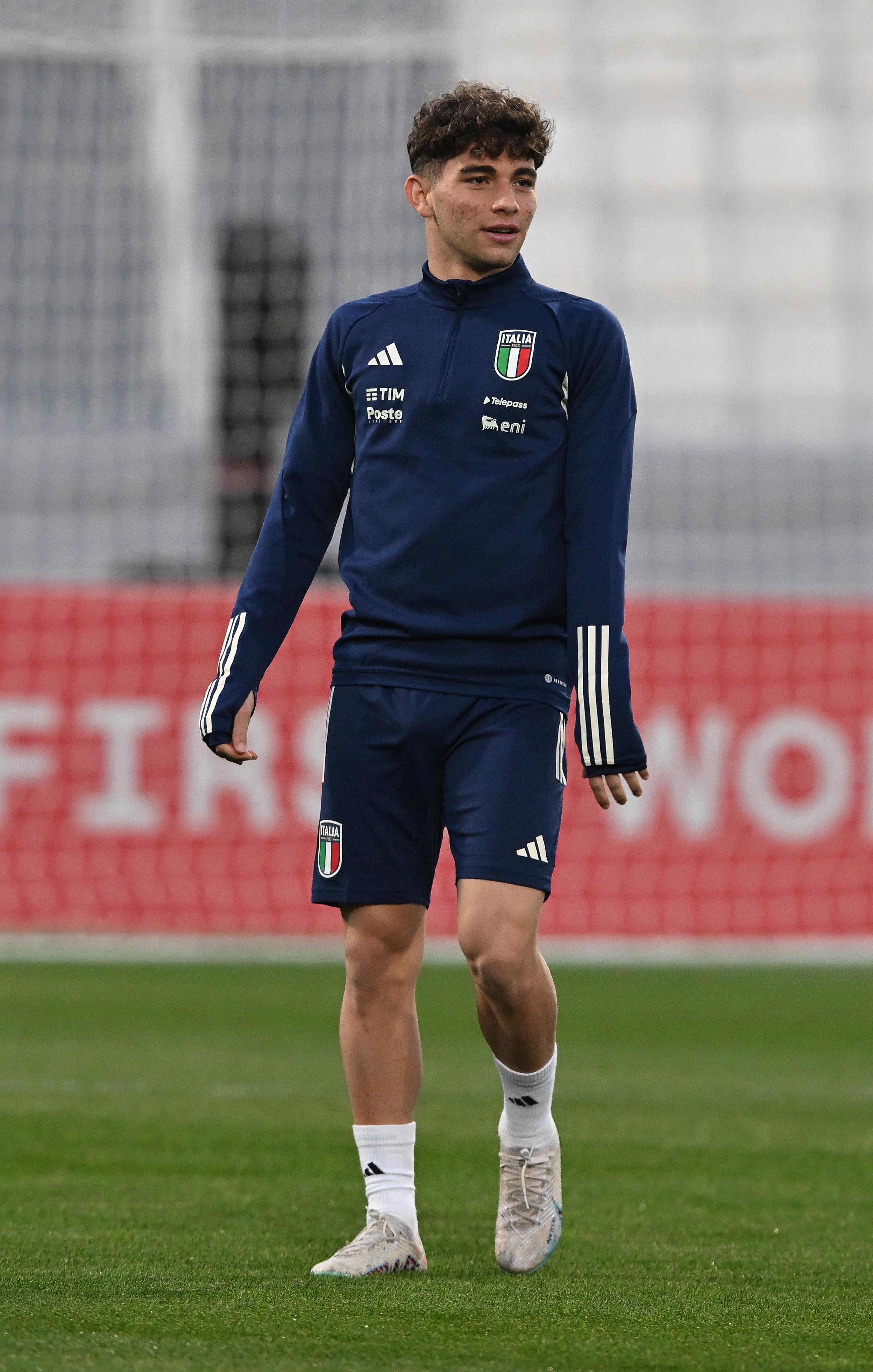 MALTA, MALTA - MARCH 25: Simone Pafundi of Italy in action during a Italy training session at Ta Qali Stadium on March 25, 2023 in Malta, Malta. (Photo by Claudio Villa/Getty Images)