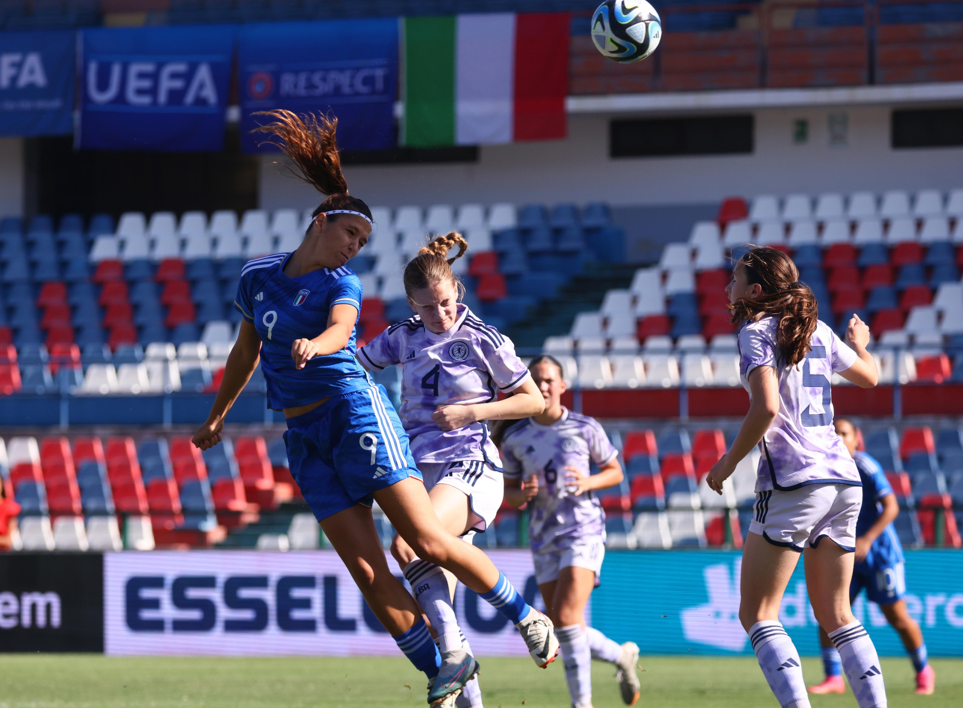COSENZA, ITALY - OCTOBER 15: Rosanna Ventriglia of Italy scores her team's first goal during the 2023/24 UEFA European Women's Under-17 Championship Round 1 match between Italy and Scotland on October 15, 2023 in Cosenza, Italy. (Photo by Maurizio Lagana/Getty Images)