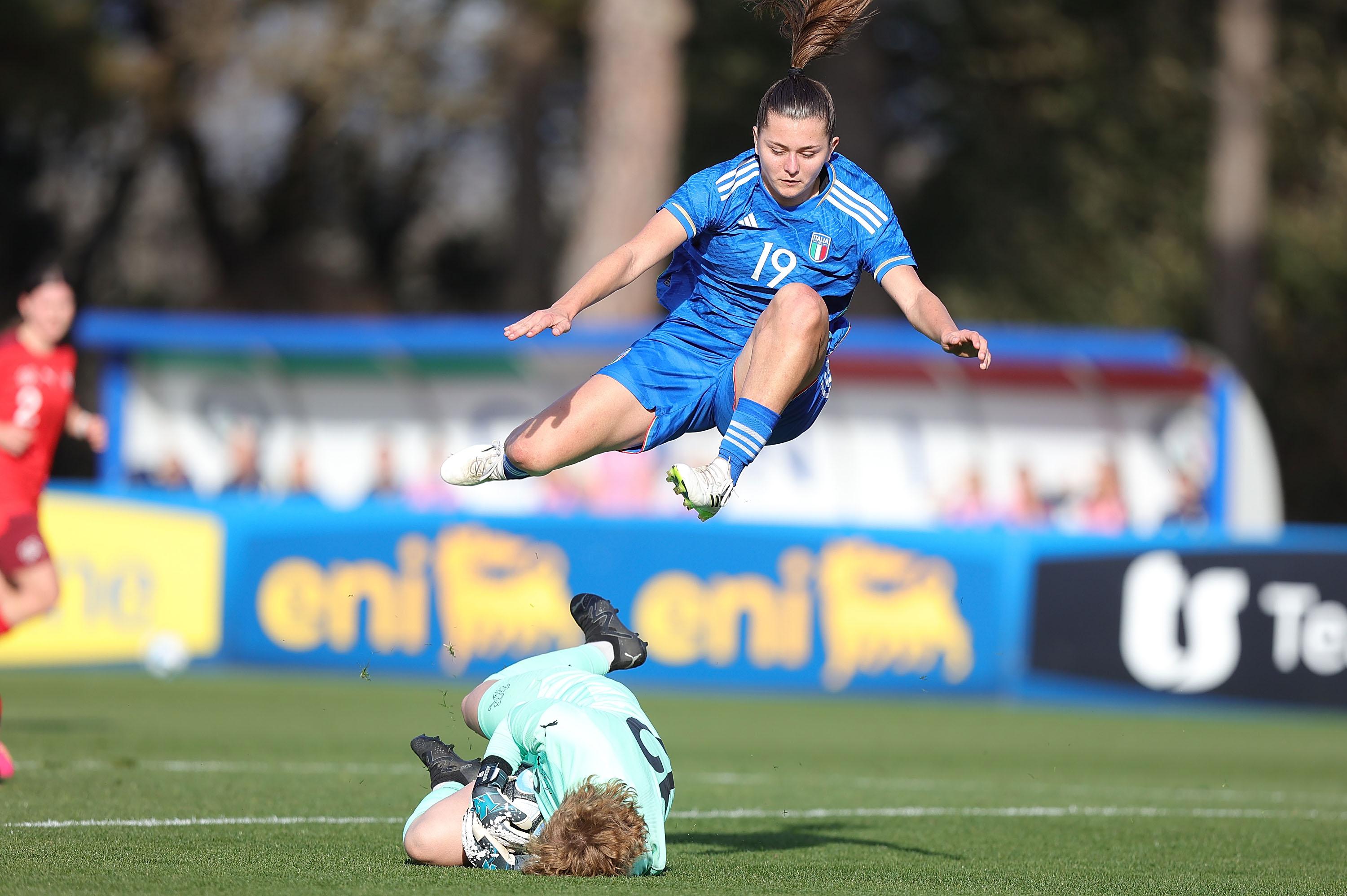 TIRRENIA, ITALY - FEBRUARY 21: Alice Bertola of Italy Women U17 in action during the International friendly match between Italy Women U17 and Switzerland Women U17 at Centro di Preparazione Olimpica di Tirrenia on February 21, 2024 in Tirrenia, Italy. (Photo by Gabriele Maltinti/Getty Images) *** Local Caption *** Alice Bertola