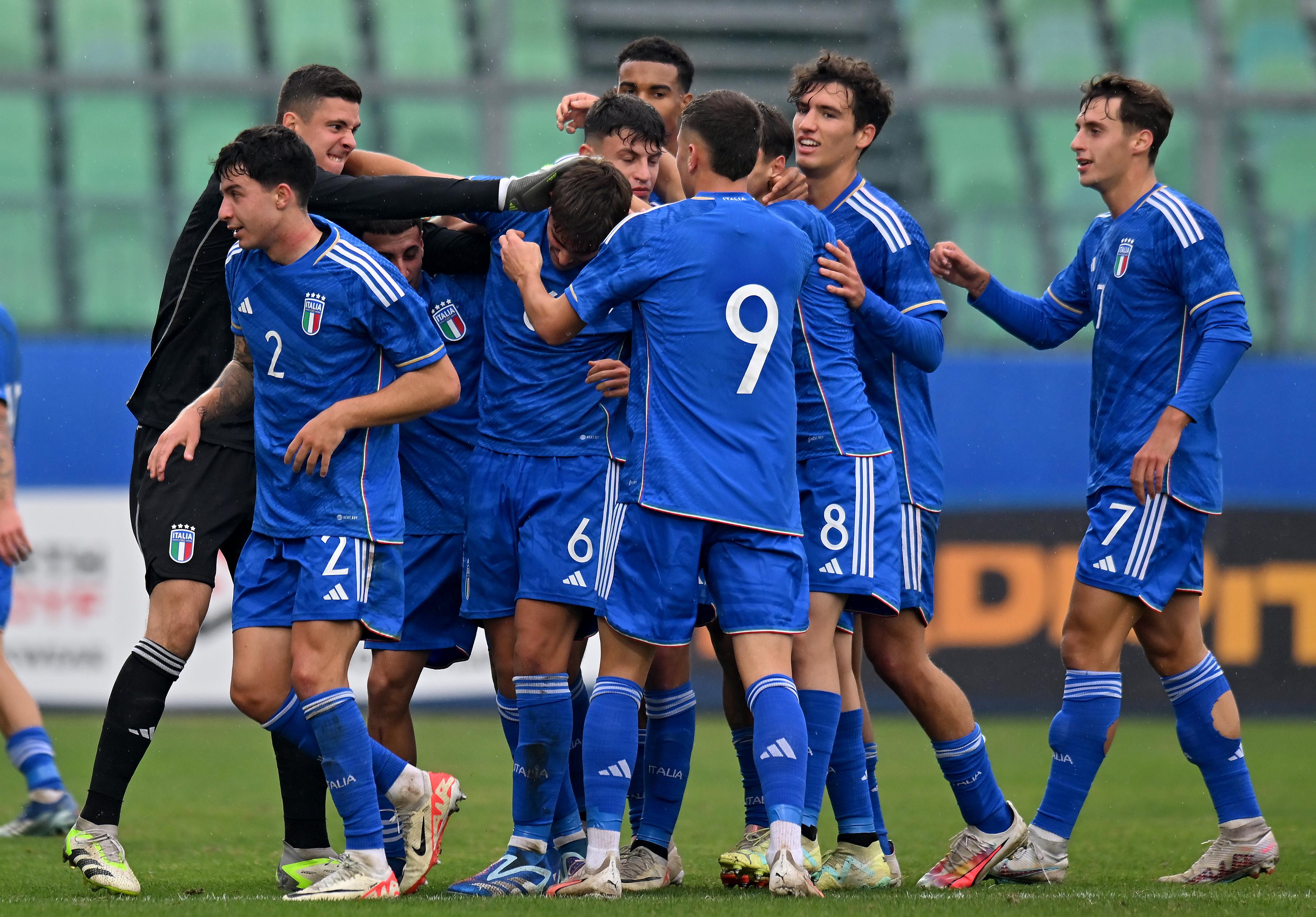 SASSUOLO, ITALY - NOVEMBER 21: Giacomo Faticanti of Italy celebrates with team mates after scoring his side first goal during the Elite League U20 match between Italy and Portugal on November 21, 2023 in Sassuolo, Italy. (Photo by Alessandro Sabattini/Getty Images)