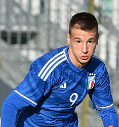SANT'ARCANGELO DI ROMAGNA, ITALY - OCTOBER 28: Francesco Camarda of Italy in action during European Under-17 Championship 2024 qualifying round match between Italy and Northern Ireland at Stadio Valentino Mazzola on October 28, 2023 in Sant'Arcangelo di Romagna, Italy. (Photo by Giuseppe Bellini/Getty Images)