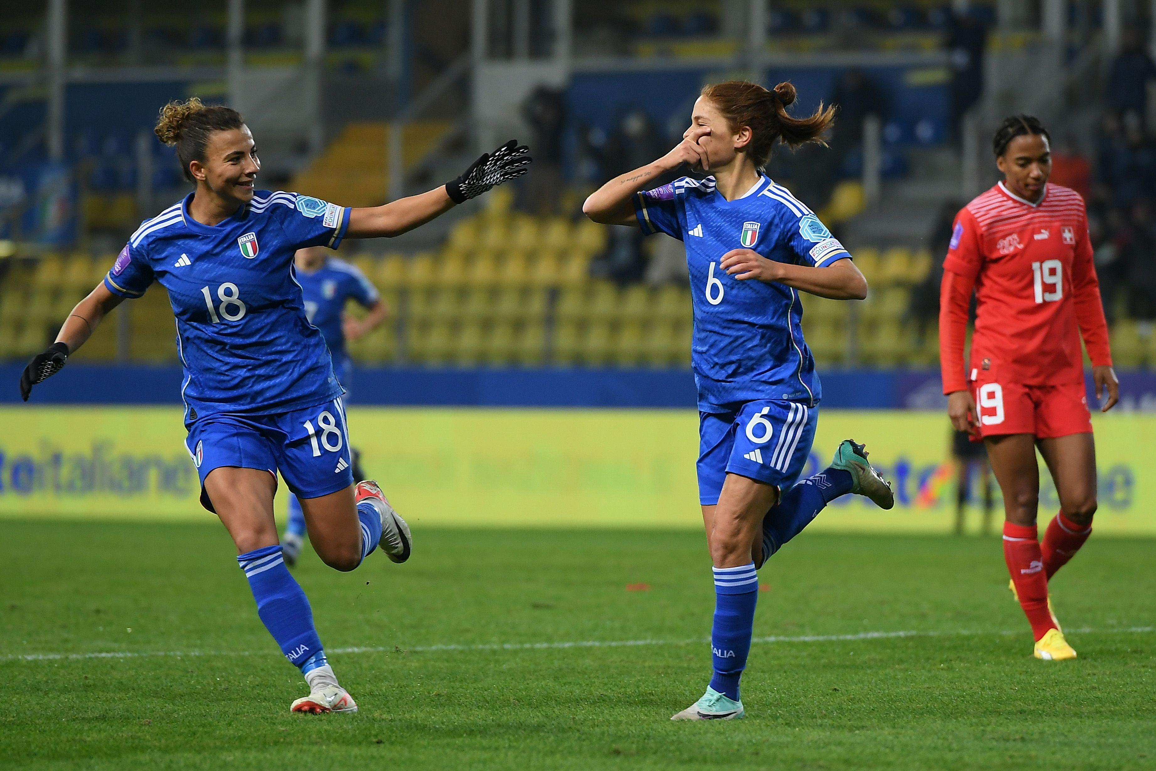 PARMA, ITALY - DECEMBER 05: Manuela Giugliano of Italy Women celebrates after scoring the opening goal during the UEFA Womens Nations League match between Italy and Switzerland at Stadio Ennio Tardini on December 05, 2023 in Parma, Italy. (Photo by Alessandro Sabattini/Getty Images)