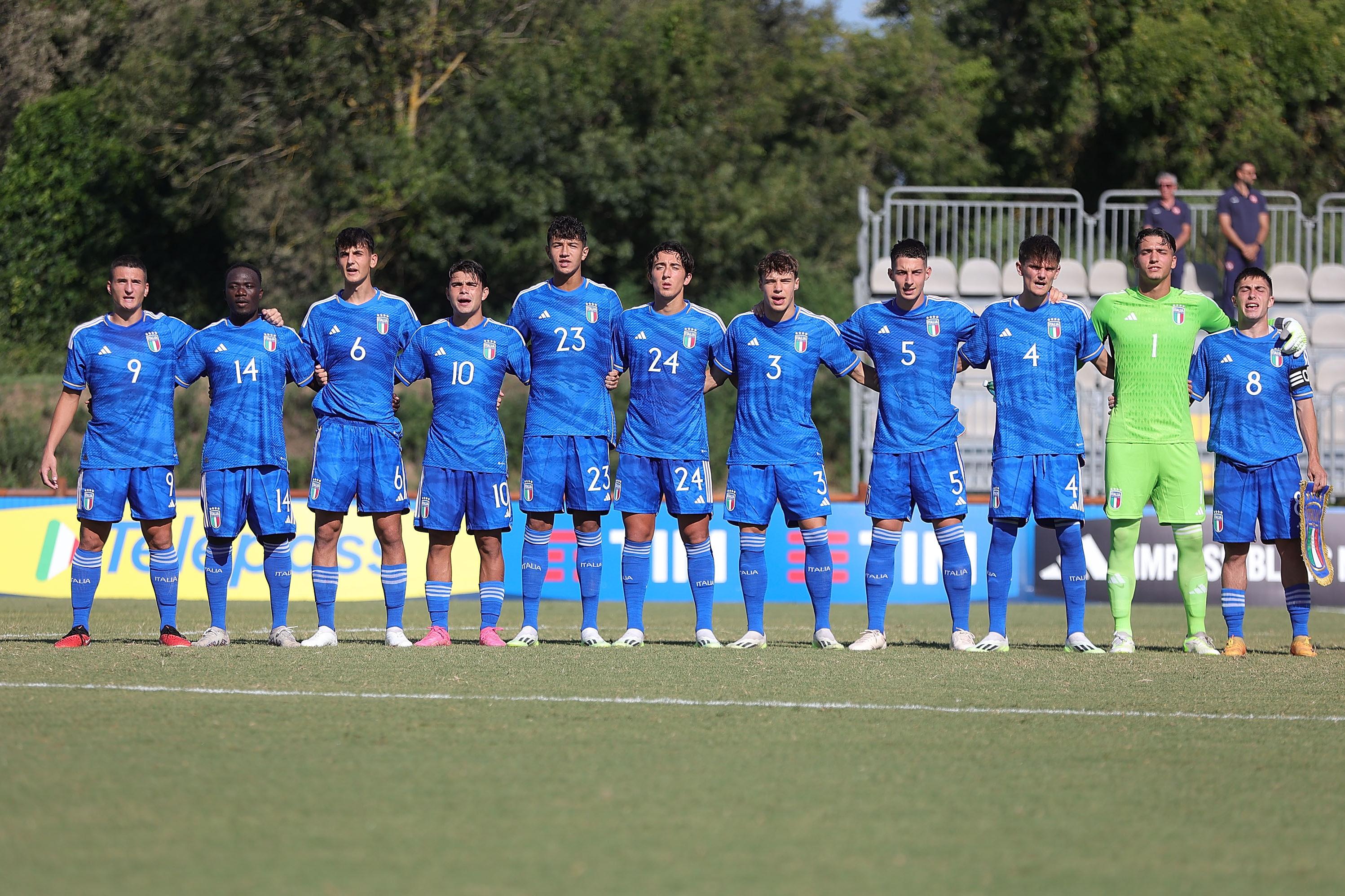 TIRRENIA, ITALY - SEPTEMBER 7: Italy U18 poses during the International Friendly match between Italy U18 and Serbia U18 on September 7, 2023 in Tirrenia, Italy. (Photo by Gabriele Maltinti/Getty Images)