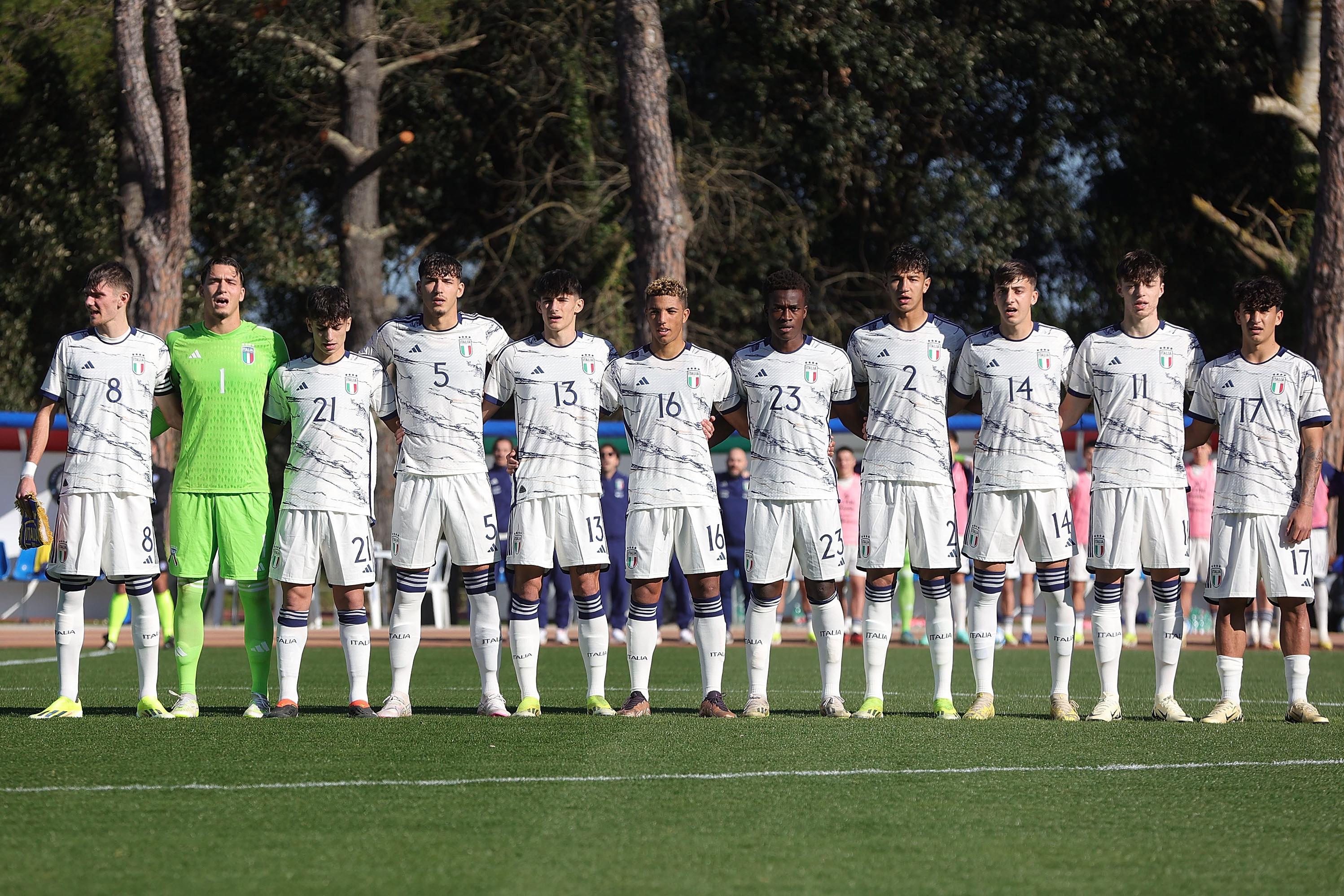TIRRENIA, ITALY - FEBRUARY 14: Italy U18 poses during the International friendly match between Italy U18 and Slovakia U18 at Centro Tecnico di Preparazione Olimpica on February 14, 2024 in Tirrenia, Italy. (Photo by Gabriele Maltinti/Getty Images)