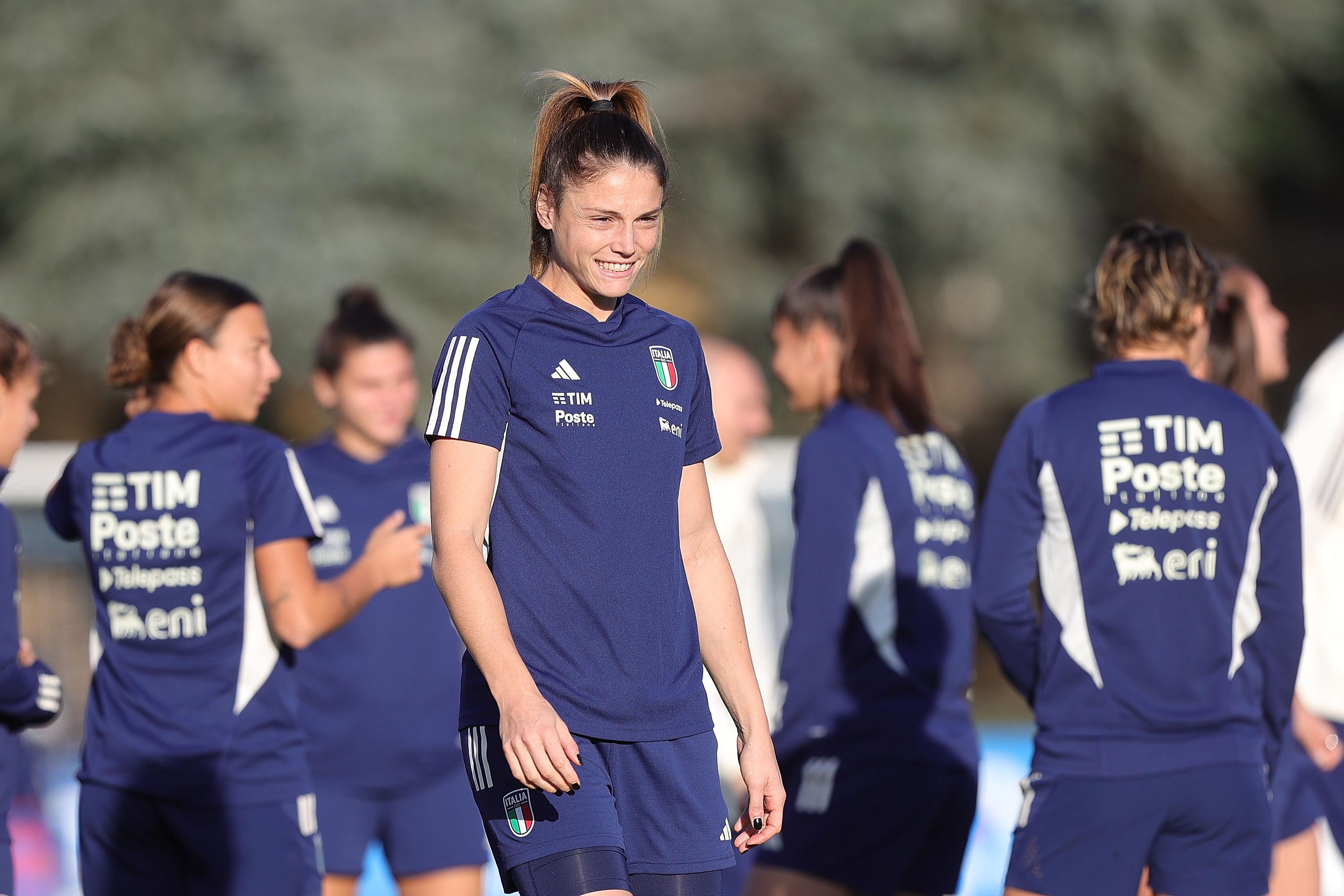 FLORENCE, ITALY - NOVEMBER 28: Cecilia Salvai of Italy Women reacts during a training session at Centro Tecnico Federale di Coverciano on November 28, 2023 in Florence, Italy. (Photo by Gabriele Maltinti/Getty Images) *** Local Caption *** Cecilia Salvai