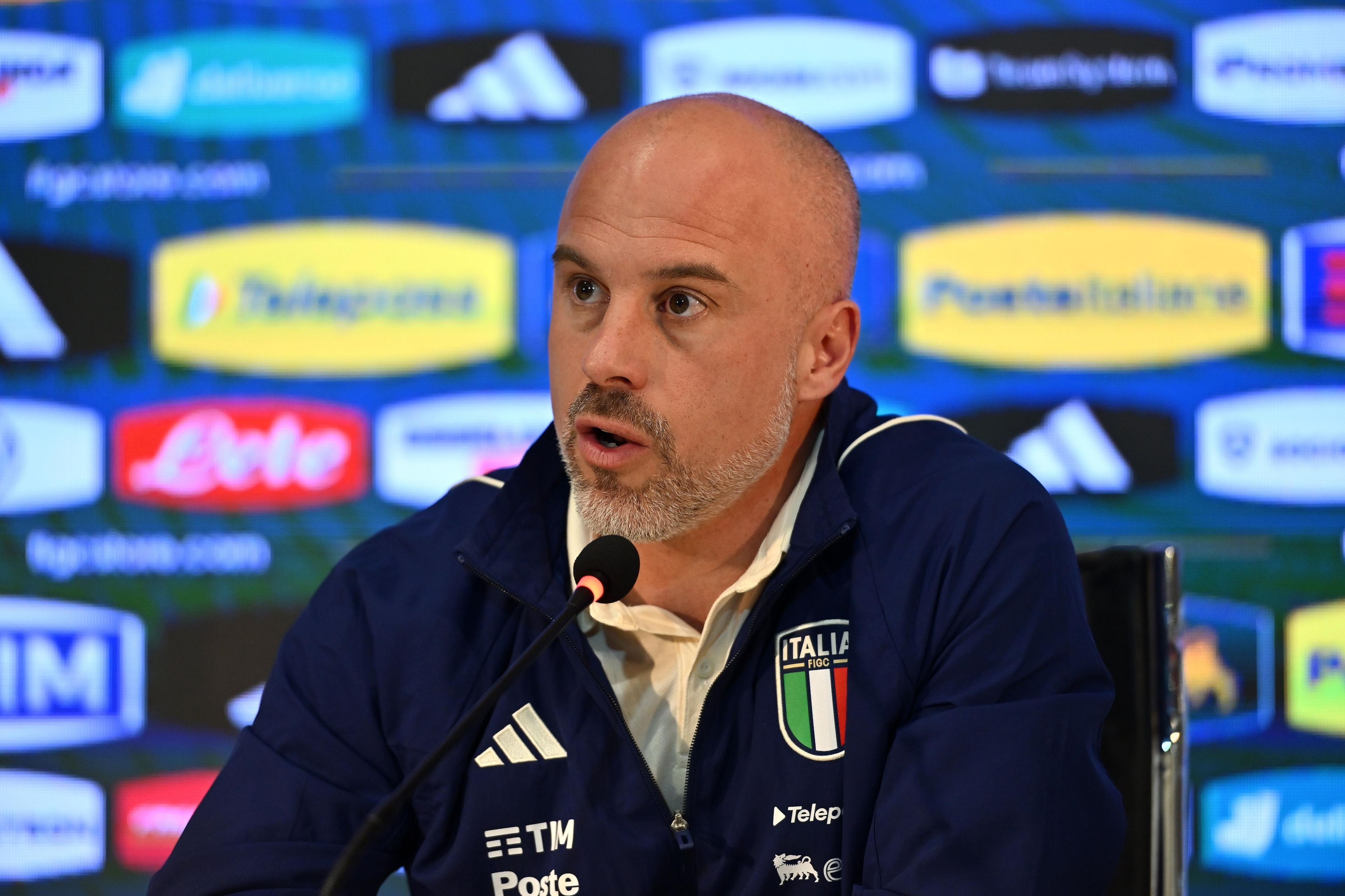 FLORENCE, ITALY - FEBRUARY 22:Andrea Soncin head coach of Italy during Italy Women Training Session & Press Conference the at Centro Tecnico di Coverciano on February 22, 2024 in Florence, Italy. (Photo by Alessandro Sabattini/Getty Images)