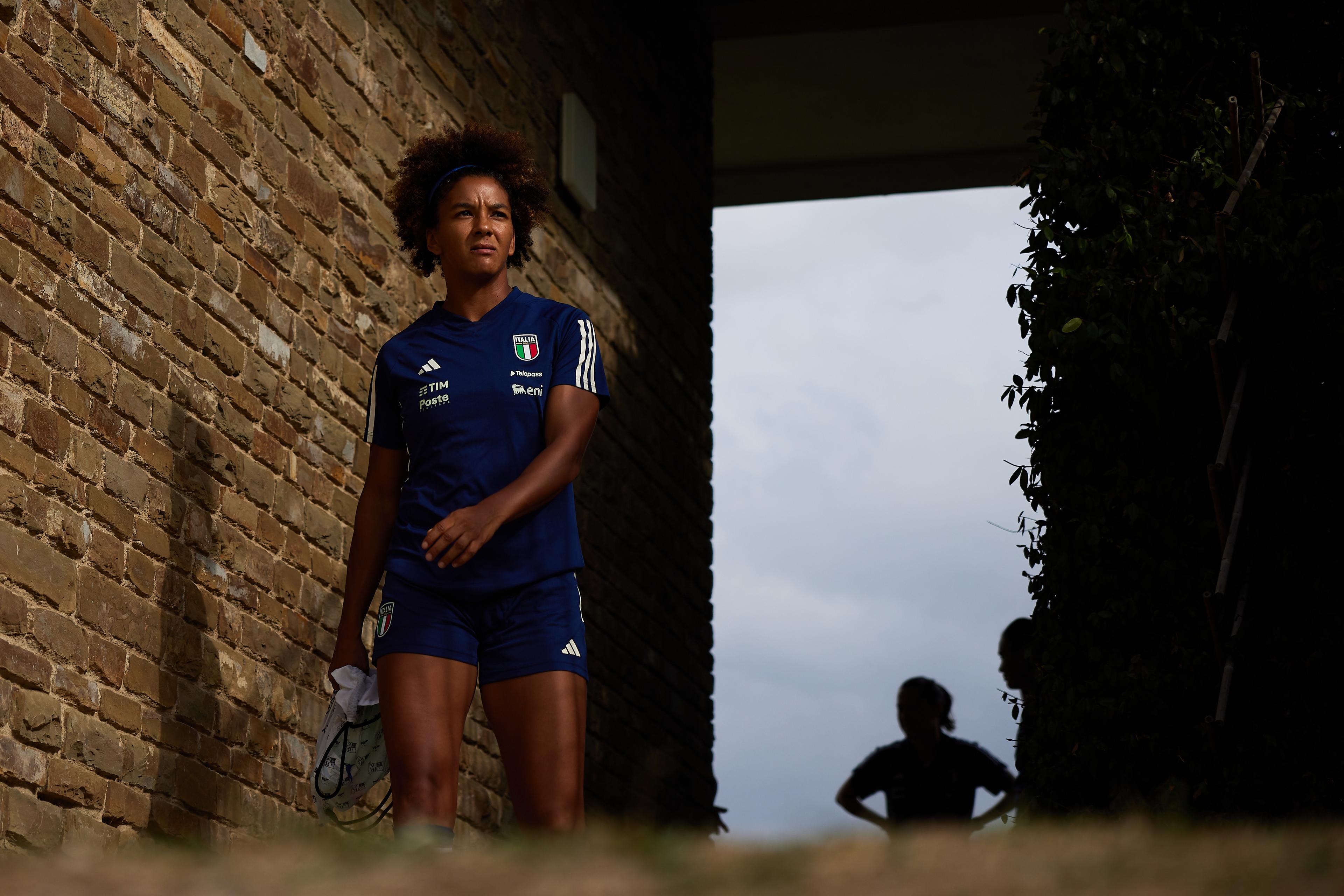 FLORENCE, ITALY - SEPTEMBER 18: Sara Gama of Italy during Italy Training Session at Centro Tecnico Federale di Coverciano on September 18, 2023 in Florence, Italy. (Photo by Emmanuele Ciancaglini/Getty Images)