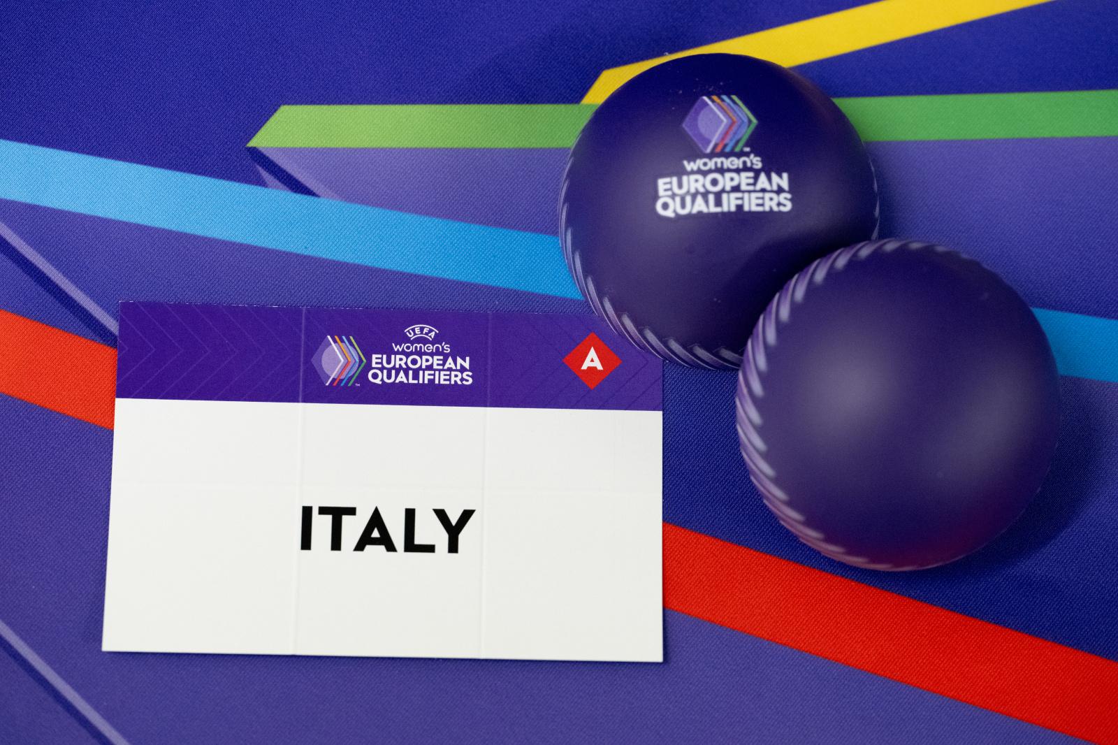 NYON, SWITZERLAND - MARCH 4: A detailed view of the card of Italy ahead of the UEFA Women\\'s EURO 2025 Qualifying Round Draw at the UEFA Headquarters, The House of the European Football, on March 4, 2024 in Nyon, Switzerland (Photo by Kristian Skeie - UEFA/UEFA via Getty Images)