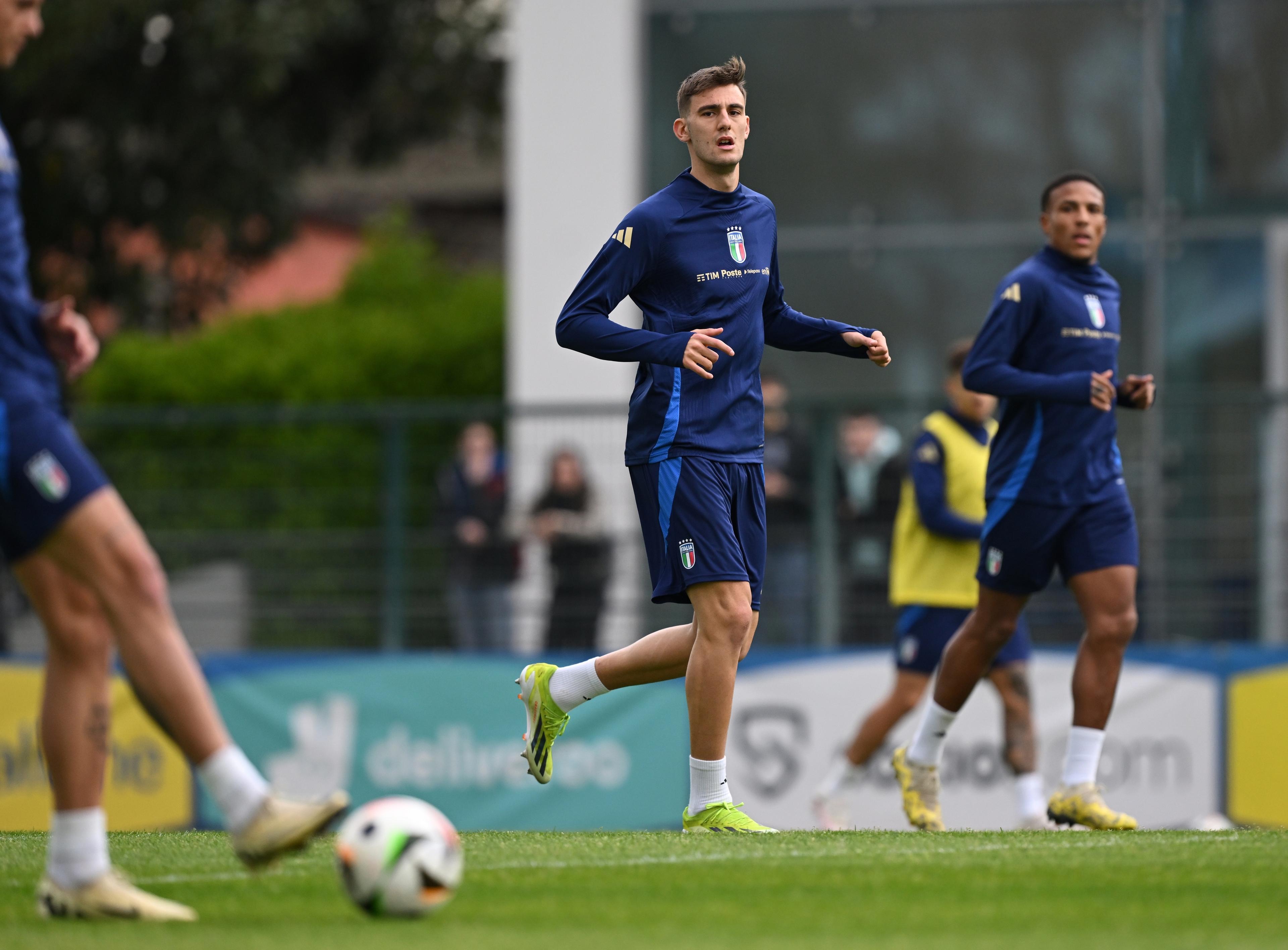 ROME, ITALY - MARCH 18: Lorenzo Lucca of Italy in action during a Italy training session at Centro Sportivo Giulio Onesti on March 18, 2024 in Rome, Italy. (Photo by Claudio Villa/Getty Images)