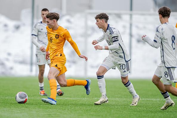 VANTAA, FINLAND - MARCH 20: (L-R) Joel van den Berg of Holland U17 Alessandro Ciardi of Italy U17 during the  U17 Men match between Holland U17 v Italy U17 at the Myyrmaki Stadium on March 20, 2024 in Vantaa Finland (Photo by Jussi Eskola/Soccrates/Getty Images)