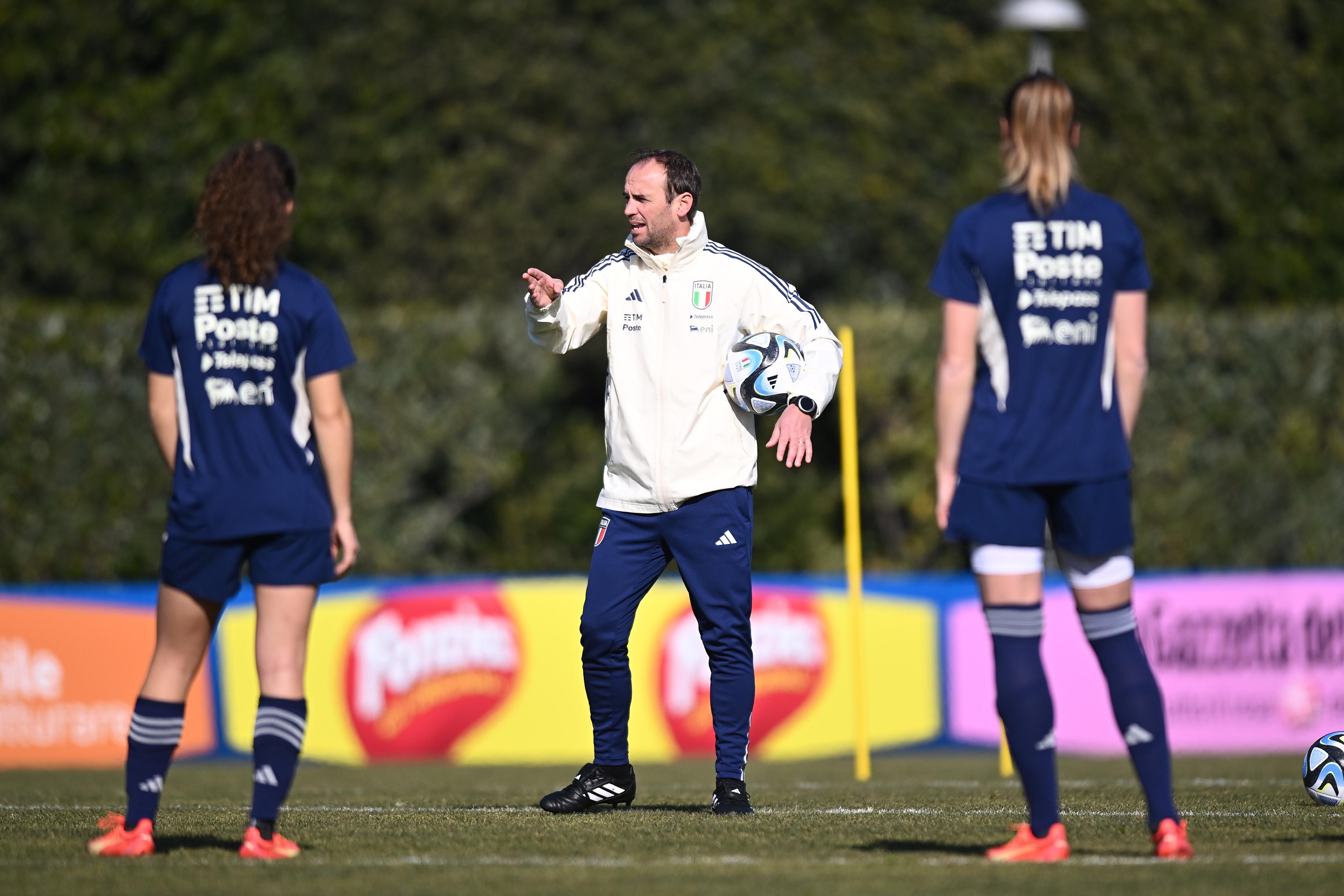 FLORENCE, ITALY - FEBRUARY 14: Nicola Matteucci, of Italy Women, issues instructions during a training session at Centro Tecnico Federale di Coverciano on February 14, 2023 in Florence, Italy. (Photo by Tullio M. Puglia/Getty Images)
