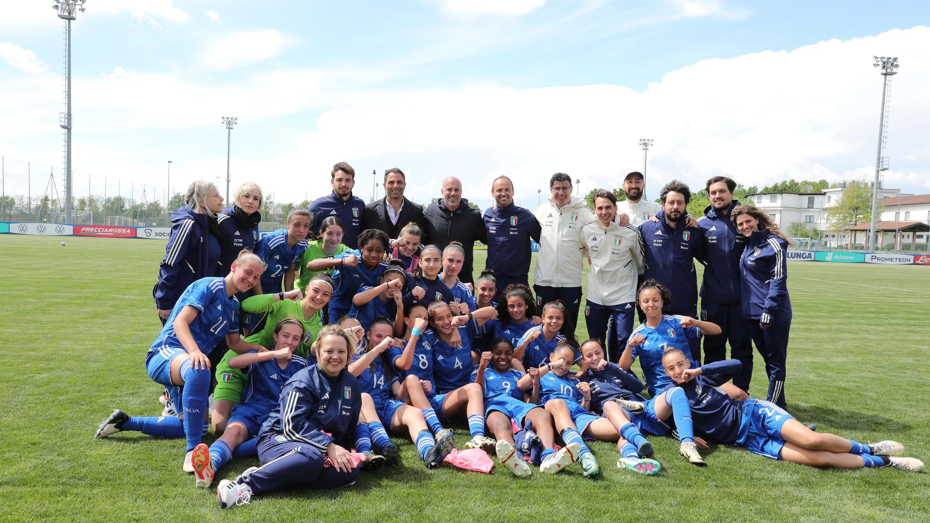 Un esordio da sogno: le Azzurrine battono 3-0 la Svizzera. Matteucci: \"La parola del giorno è felicità\"
