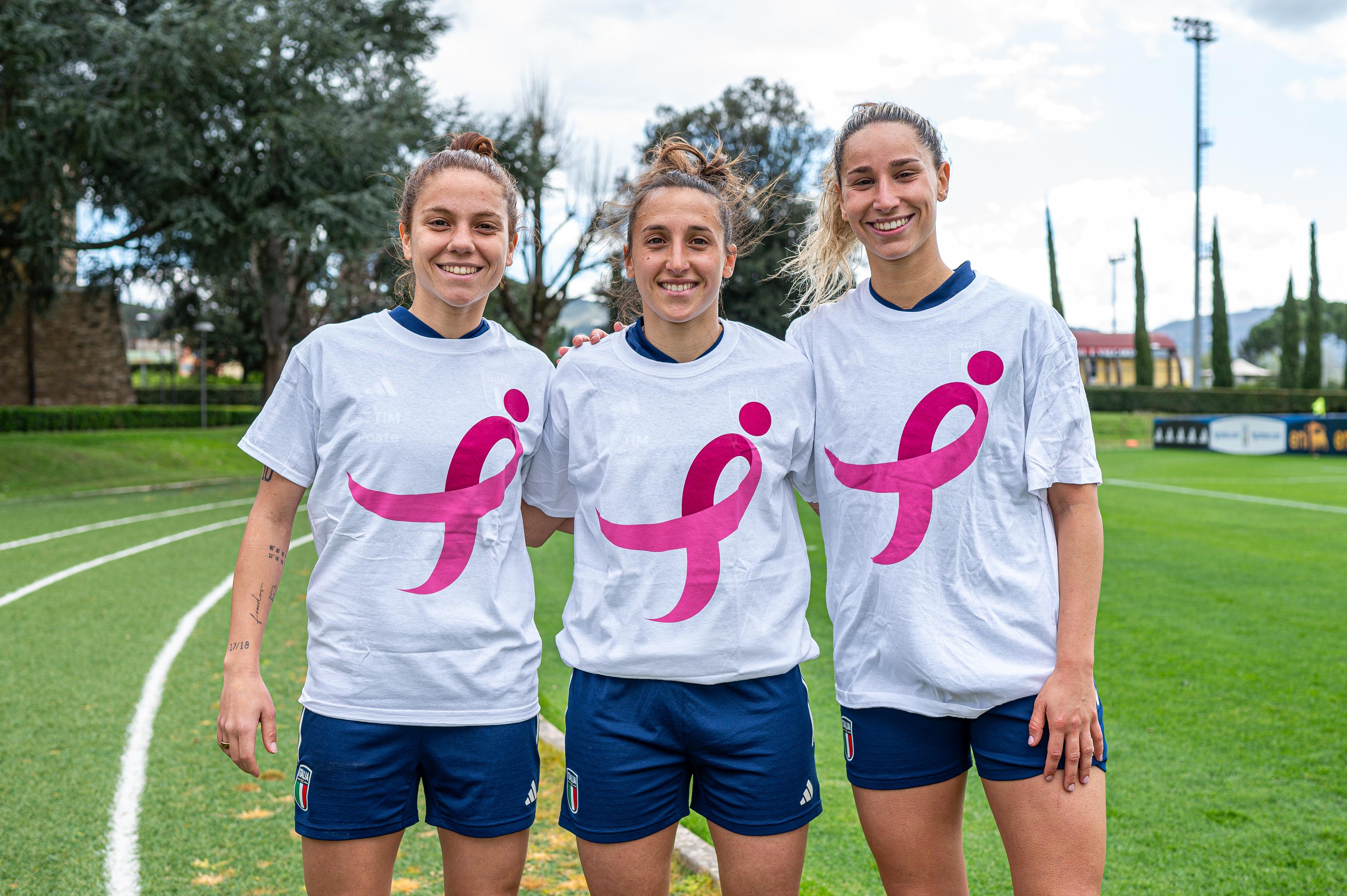 FLORENCE, ITALY - APRIL 2: Manuela Giugliano (left), Elisabetta Oliviero and Emma Severini of Italy pose for a Komen event at Centro Tecnico Federale di Coverciano on April 2, 2024 in Florence, Italy. (Photo by Simone Arveda/Getty Images)